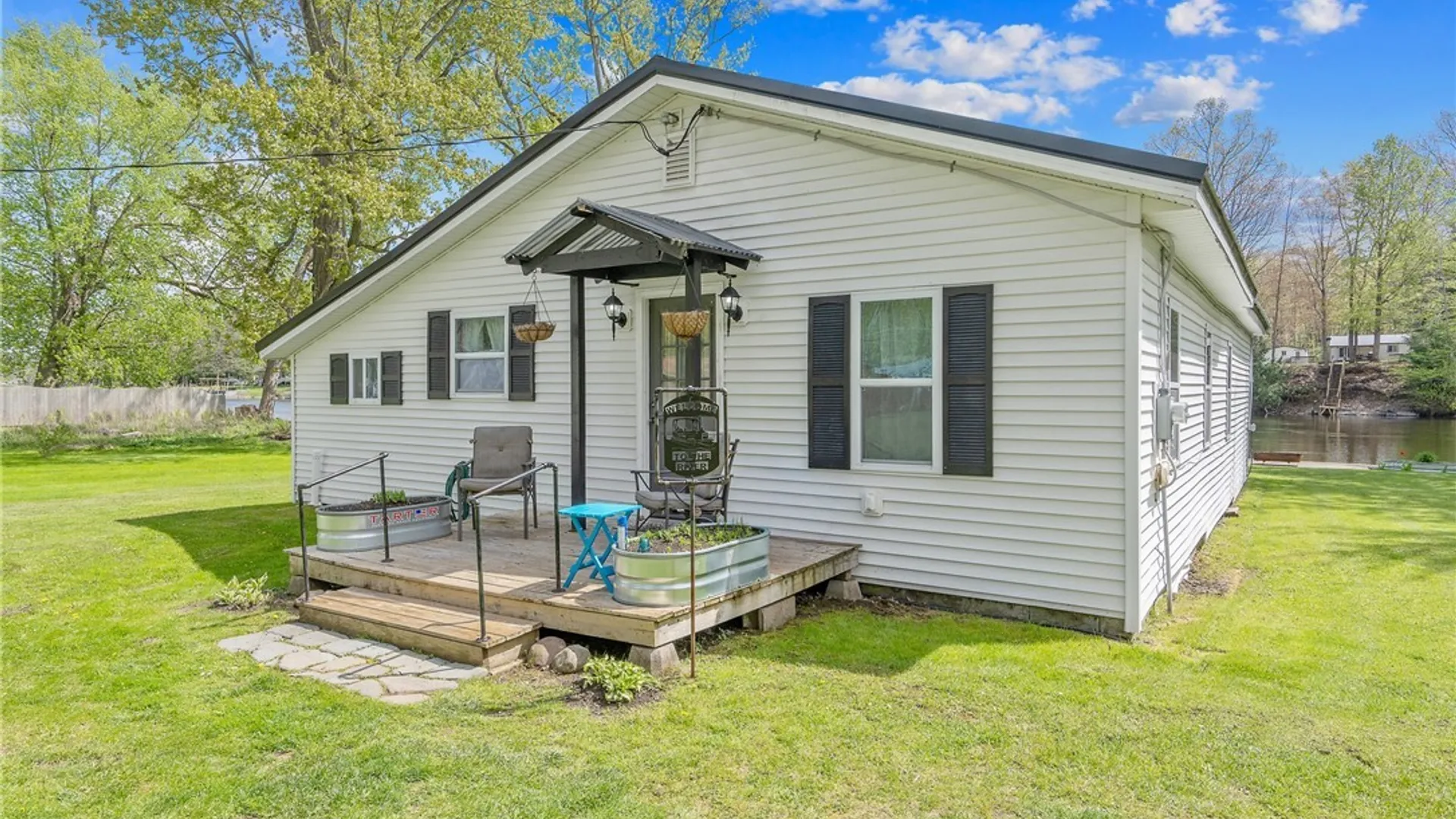 Property at 4394 Riverview Road, Clay, NY 13029 2