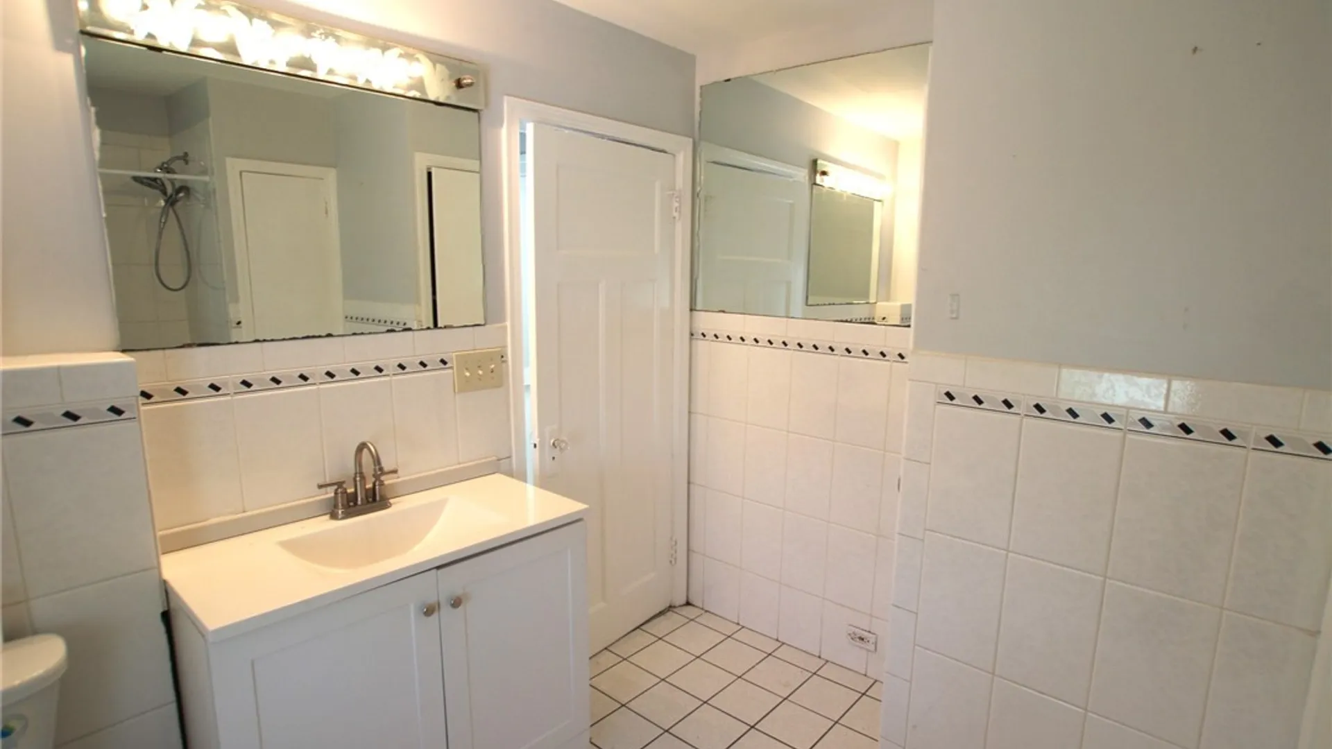 Property at 692 Chili Avenue, Rochester, NY 14611 22