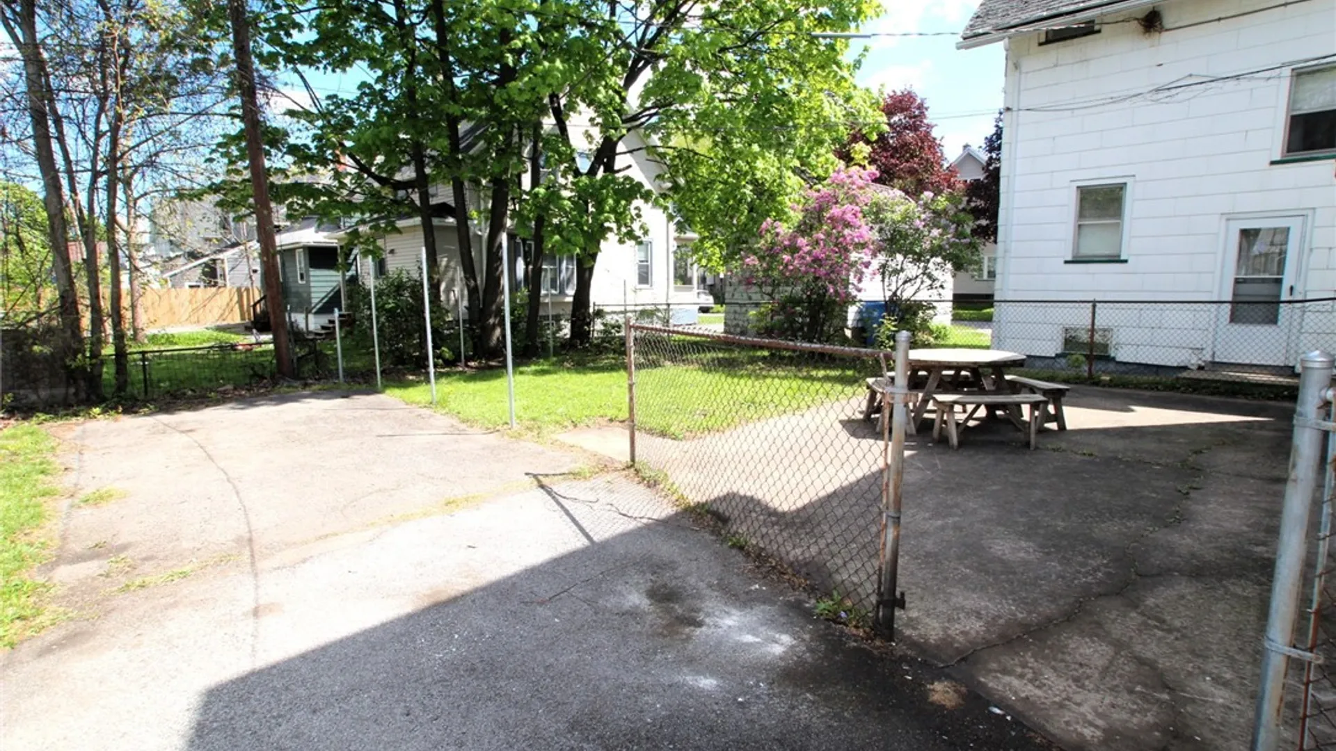Property at 692 Chili Avenue, Rochester, NY 14611 4