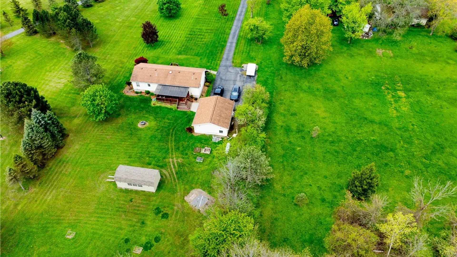 Property at 2827 County Road 10, Hopewell, NY 14424 3