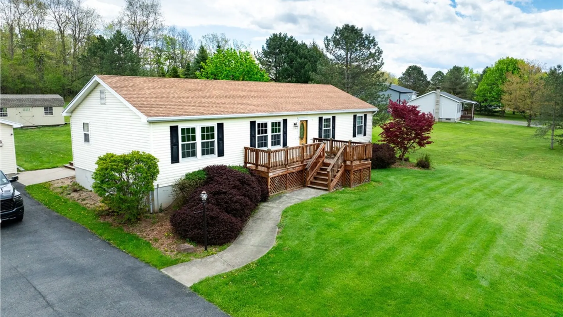 Property at 2827 County Road 10, Hopewell, NY 14424 4