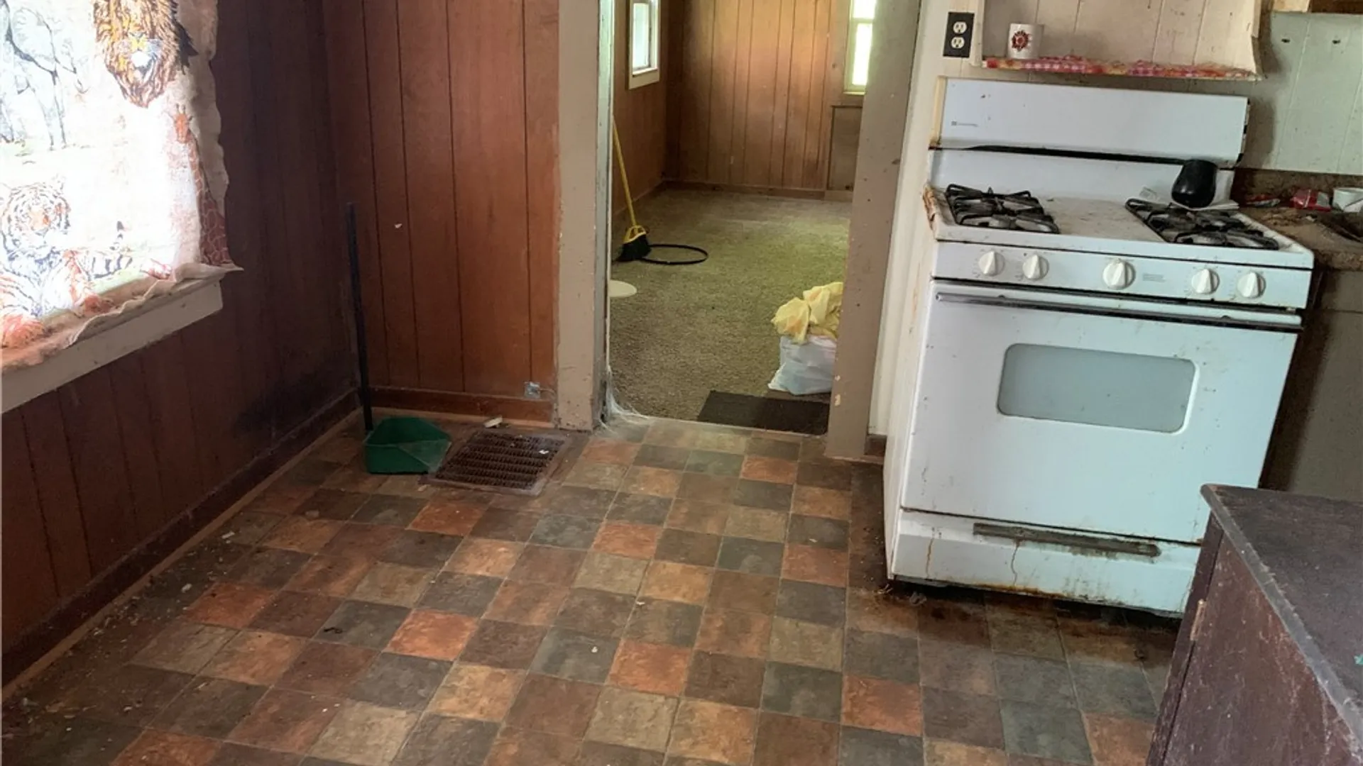 Property at 116 Lyon Street, Fulton, NY 13069 8