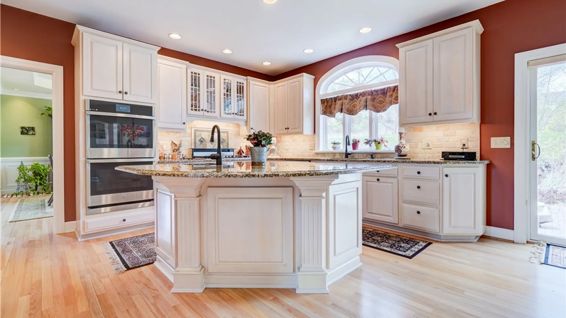 Property at 20 Sunrise Hill, Pittsford, NY 14534 15
