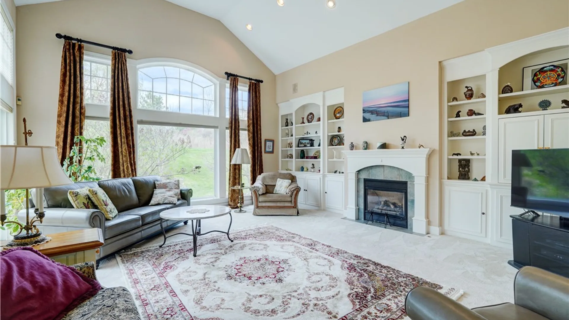 Property at 20 Sunrise Hill, Pittsford, NY 14534 22