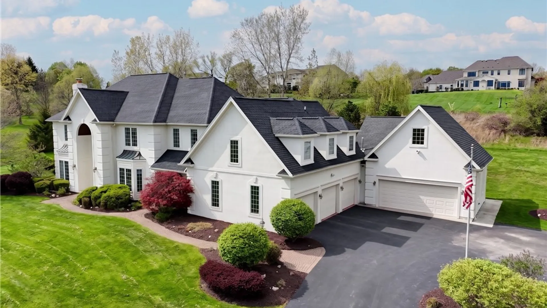 Property at 20 Sunrise Hill, Pittsford, NY 14534 4