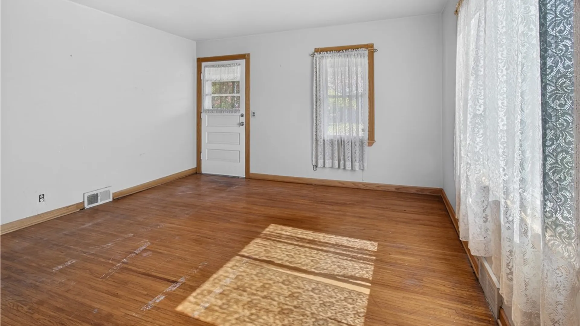 Property at 424 Spruce Street, East Rochester, NY 14445 11