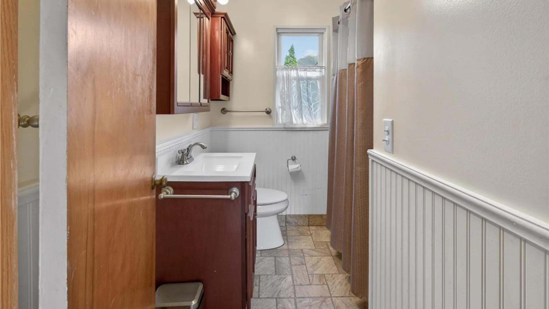 Property at 424 Spruce Street, East Rochester, NY 14445 24