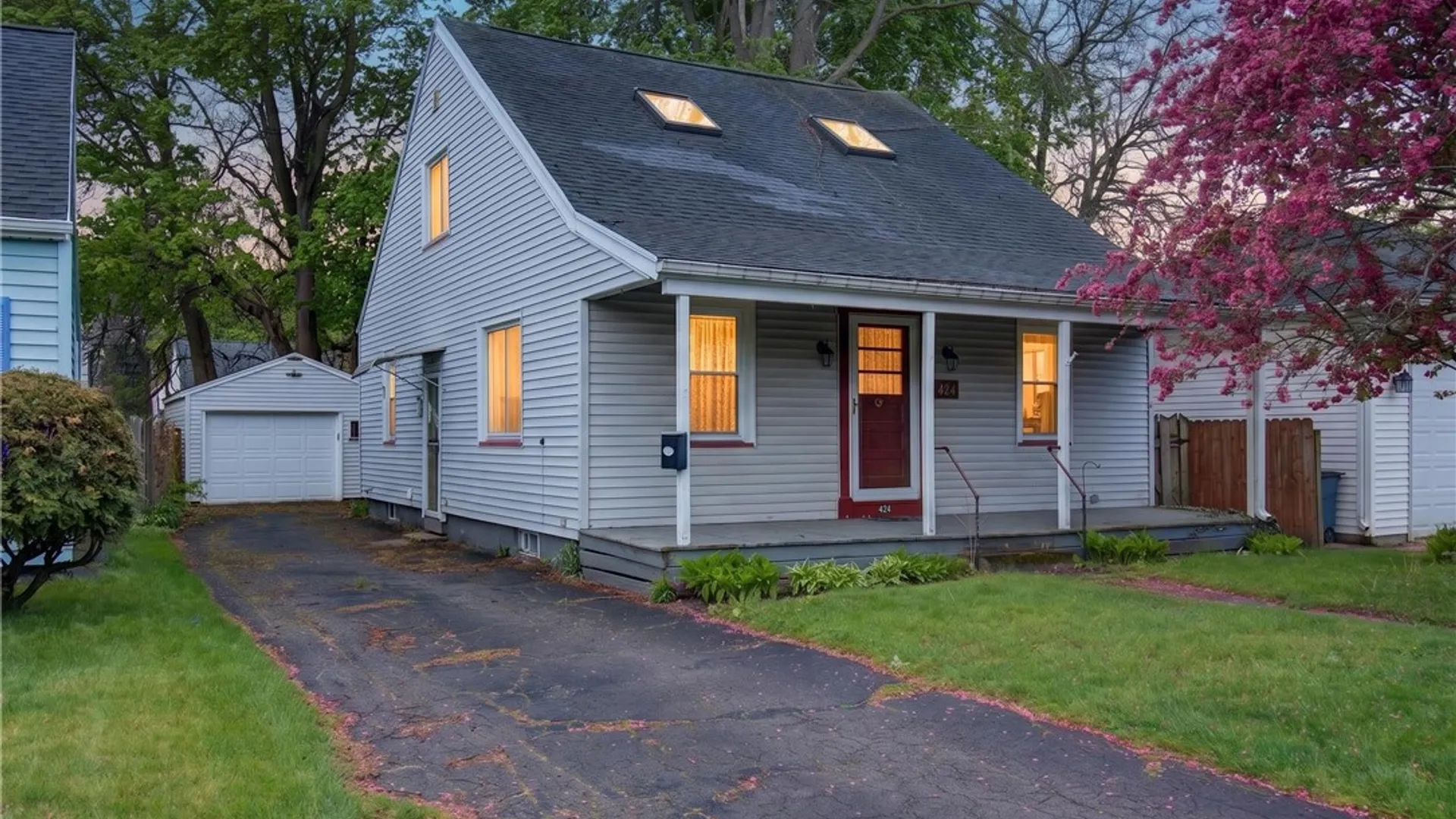 Property at 424 Spruce Street, East Rochester, NY 14445 3