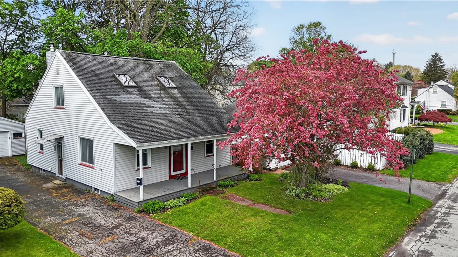 Property at 424 Spruce Street, East Rochester, NY 14445 42