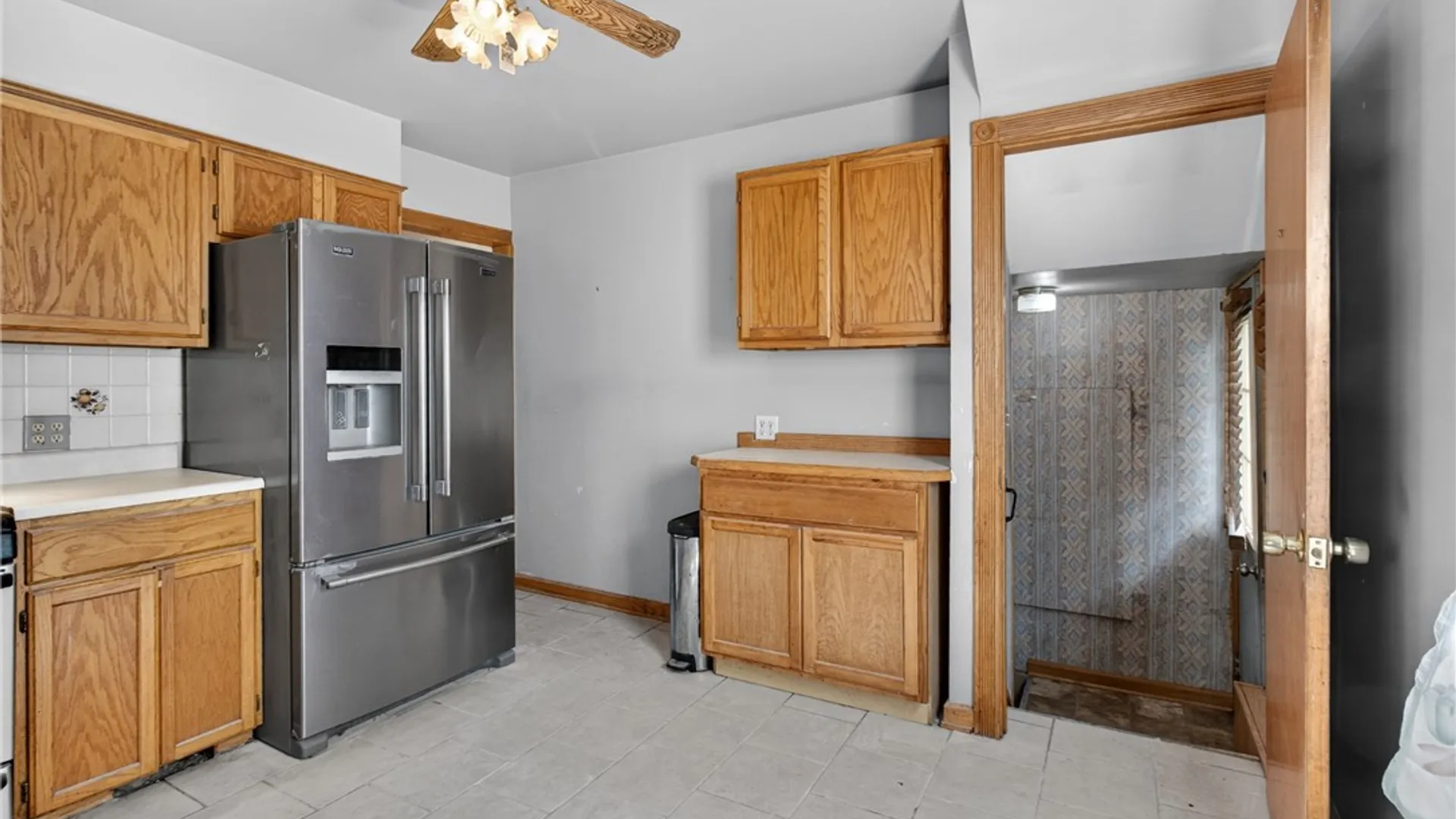 Property at 424 Spruce Street, East Rochester, NY 14445 7