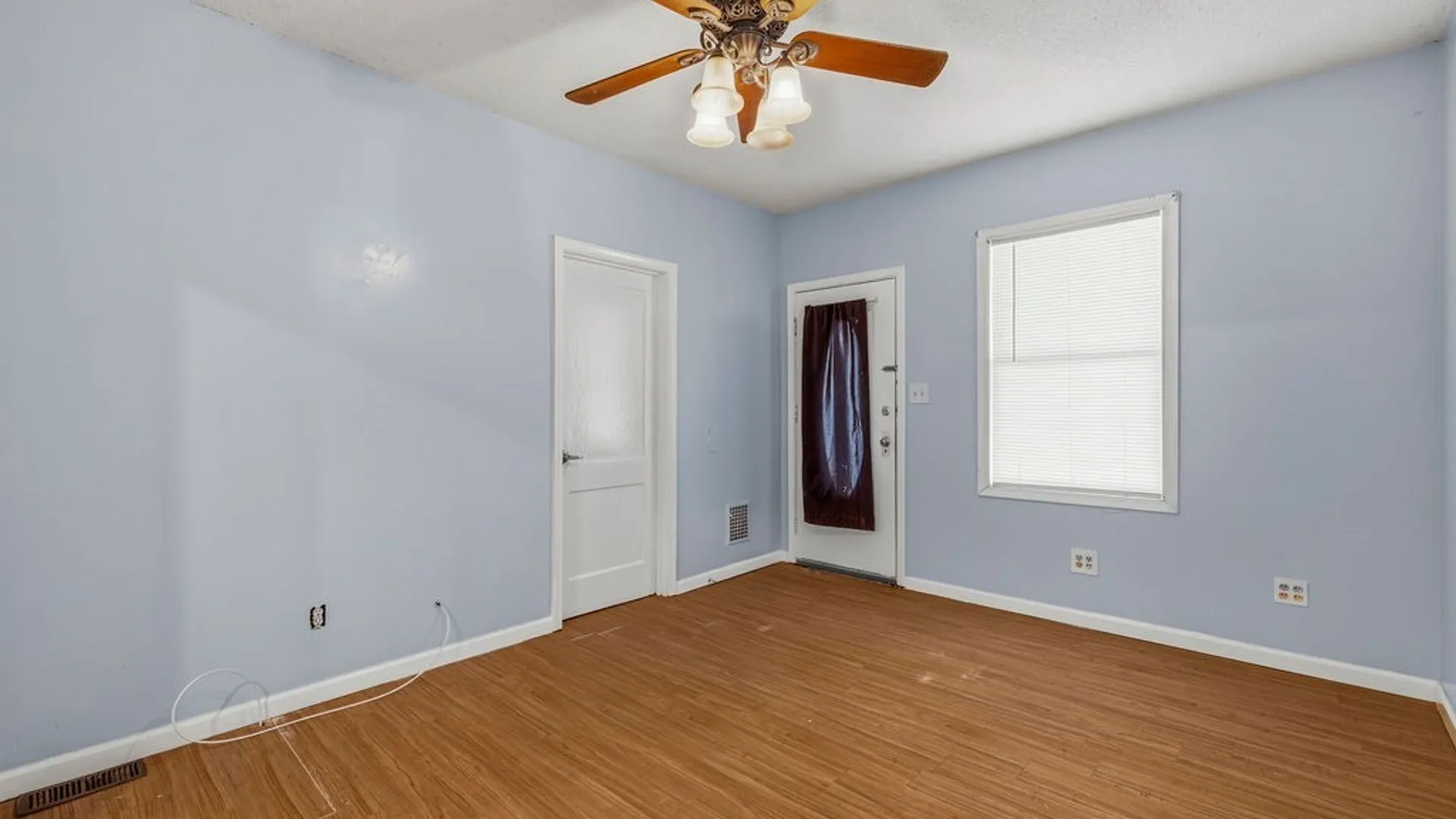 Property at 2233 Welch Avenue, Niagara Falls, NY 14303 13