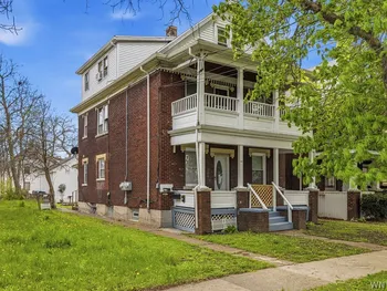 2233 Welch Avenue, Niagara Falls, NY 14303