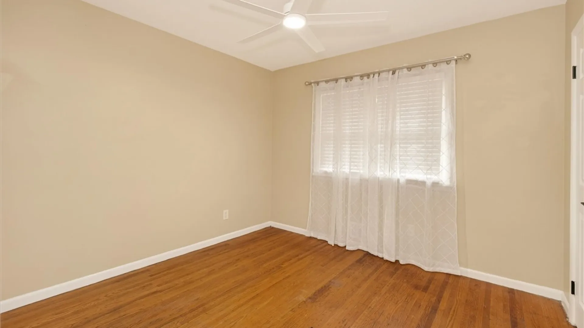 Property at 24 Bennett Ave, Irondequoit, NY 14609 23