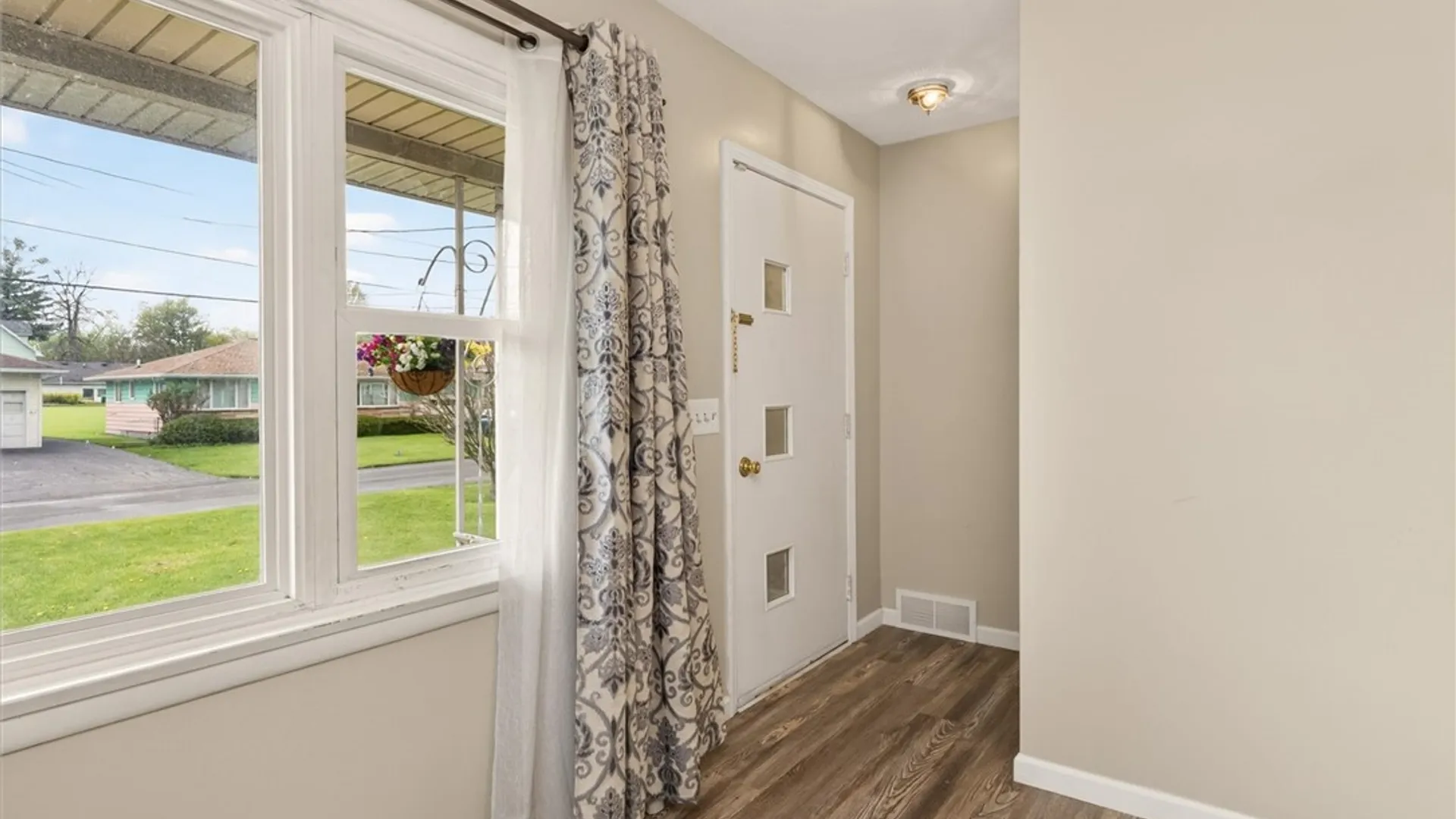 Property at 24 Bennett Ave, Irondequoit, NY 14609 26