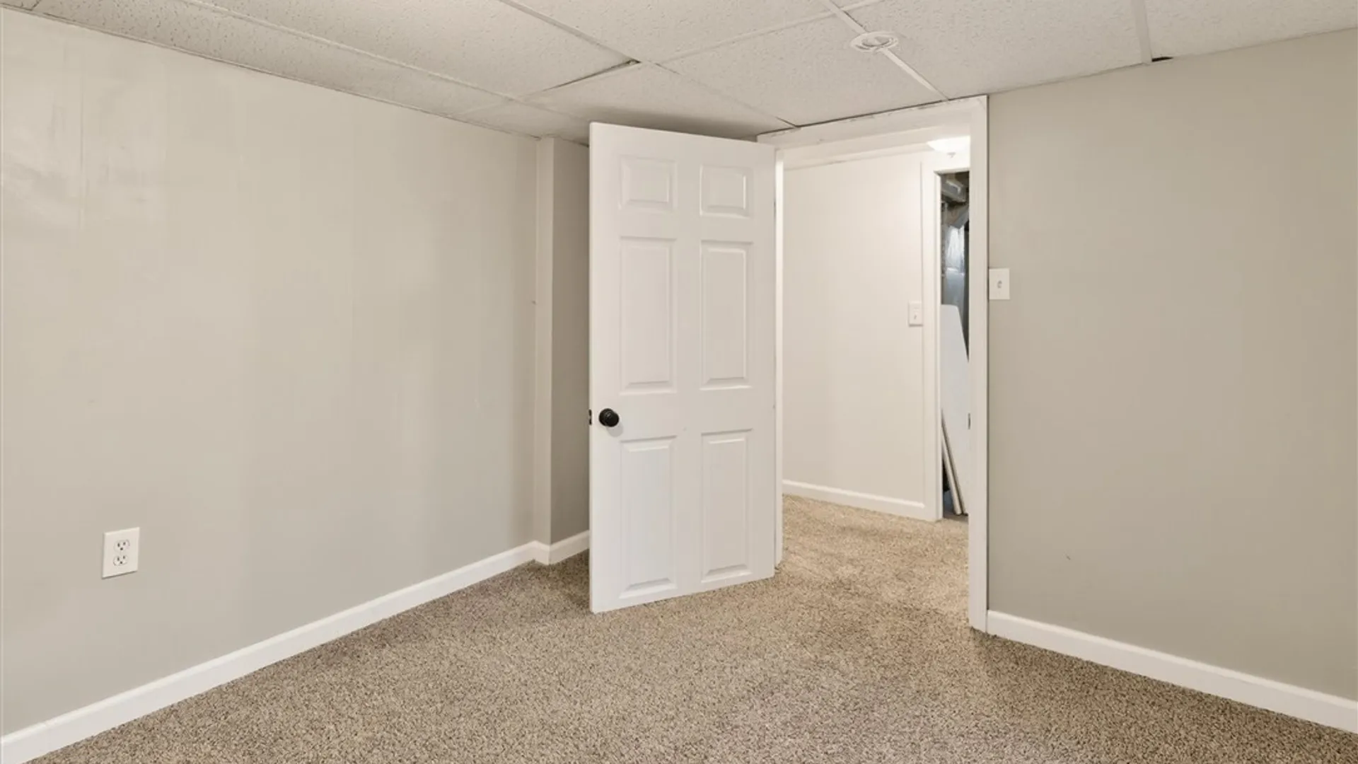 Property at 24 Bennett Ave, Irondequoit, NY 14609 34
