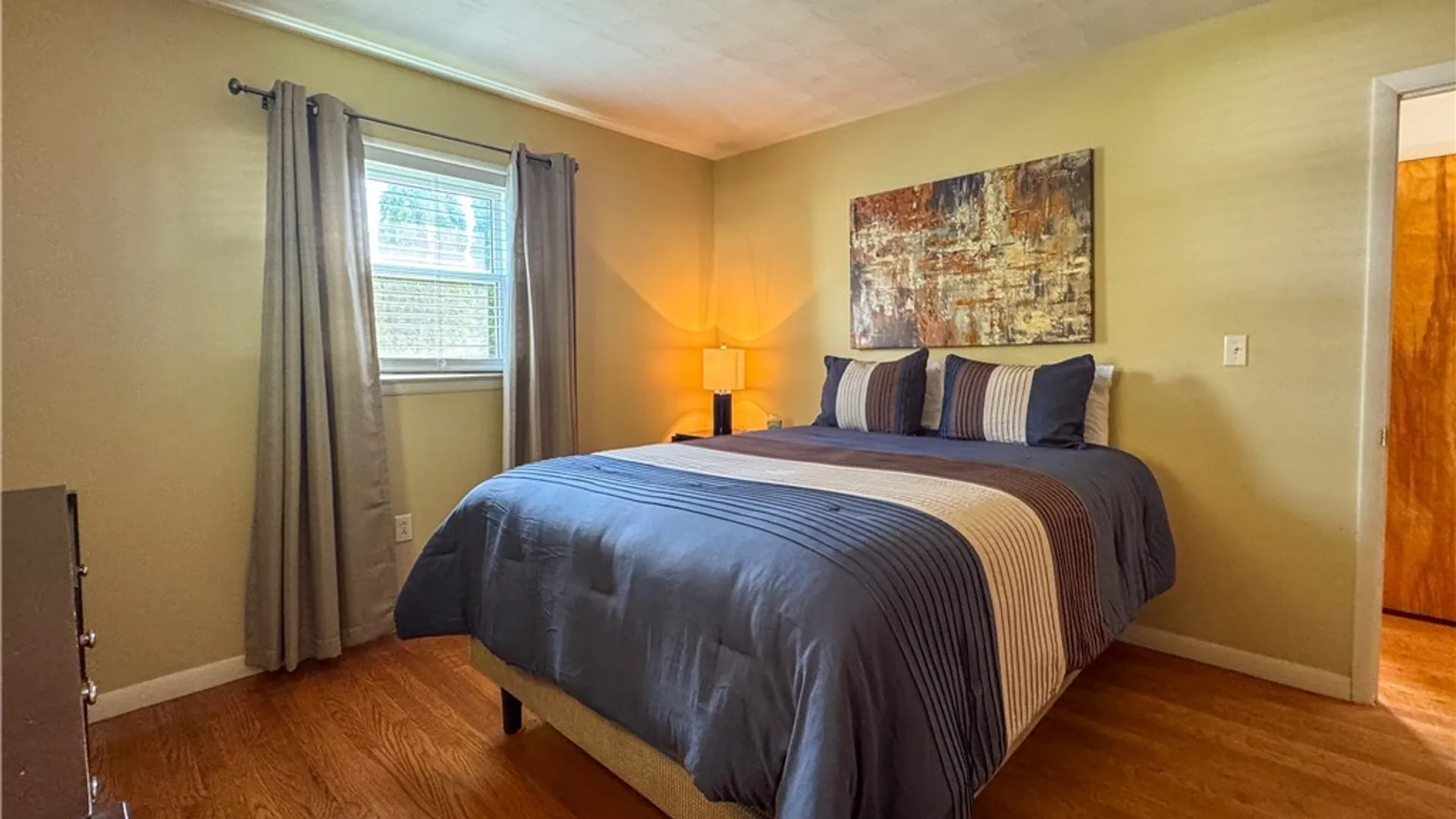 Property at 26 Locust Street, Auburn, NY 13021 28