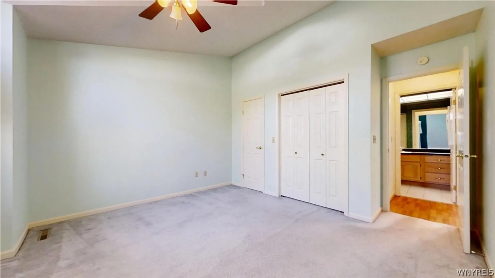 Property at 3 BirdWalk Lane, Amherst, NY 14221 28