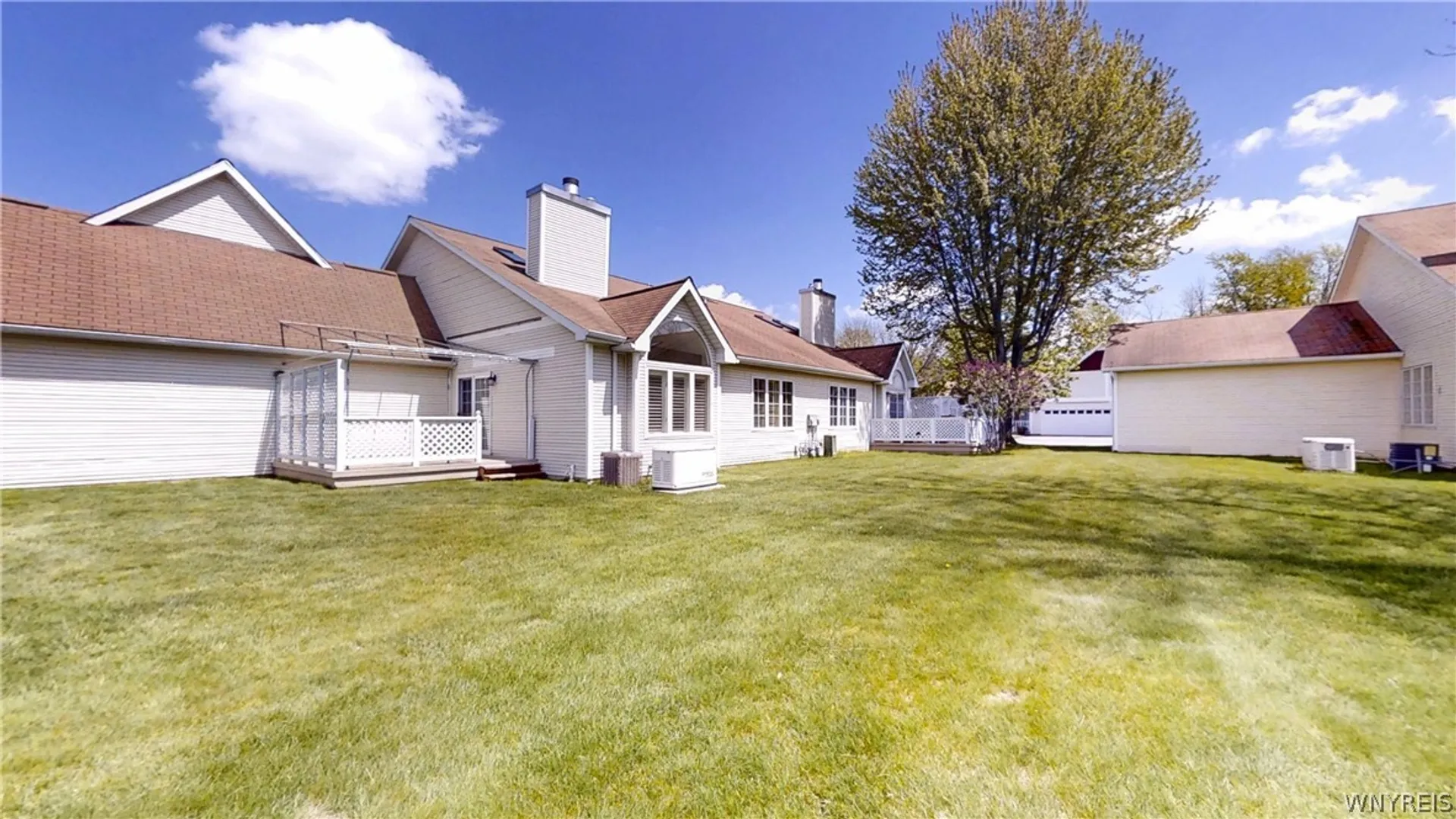 Property at 3 BirdWalk Lane, Amherst, NY 14221 34