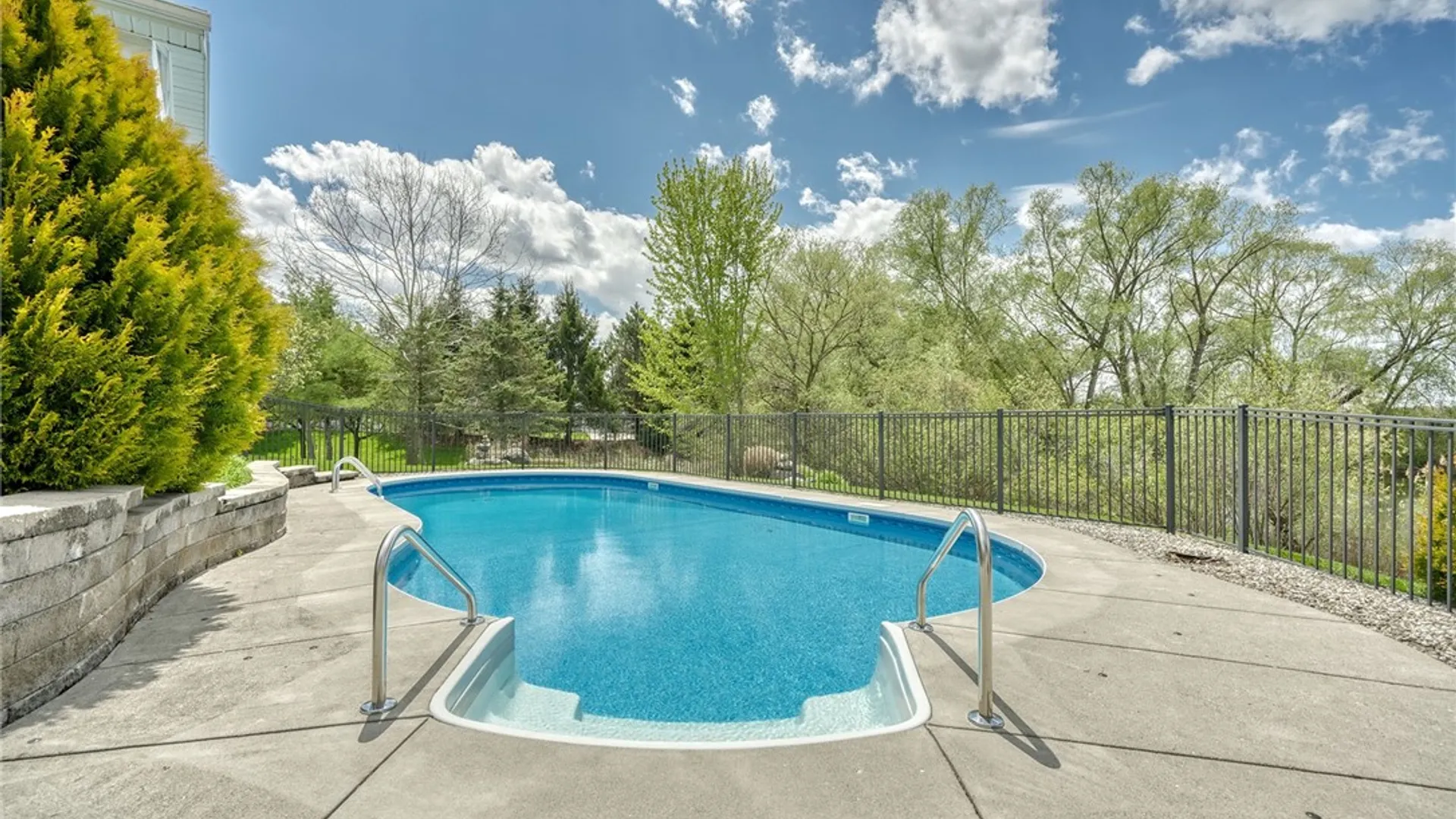 Property at 14 Summer Pond Way, Chili, NY 14624 47