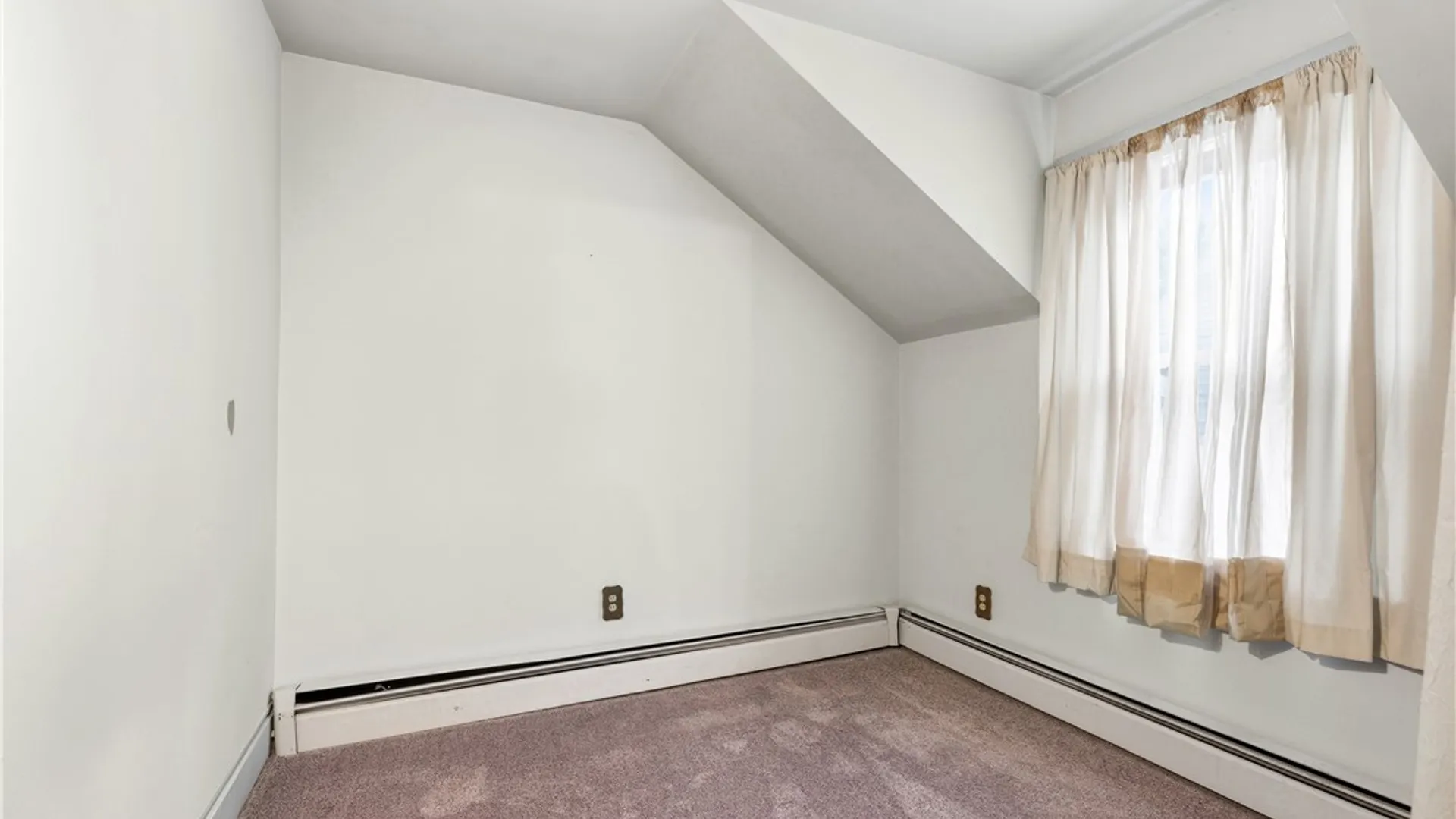Property at 626 Hixson Avenue, Syracuse, NY 13206 21