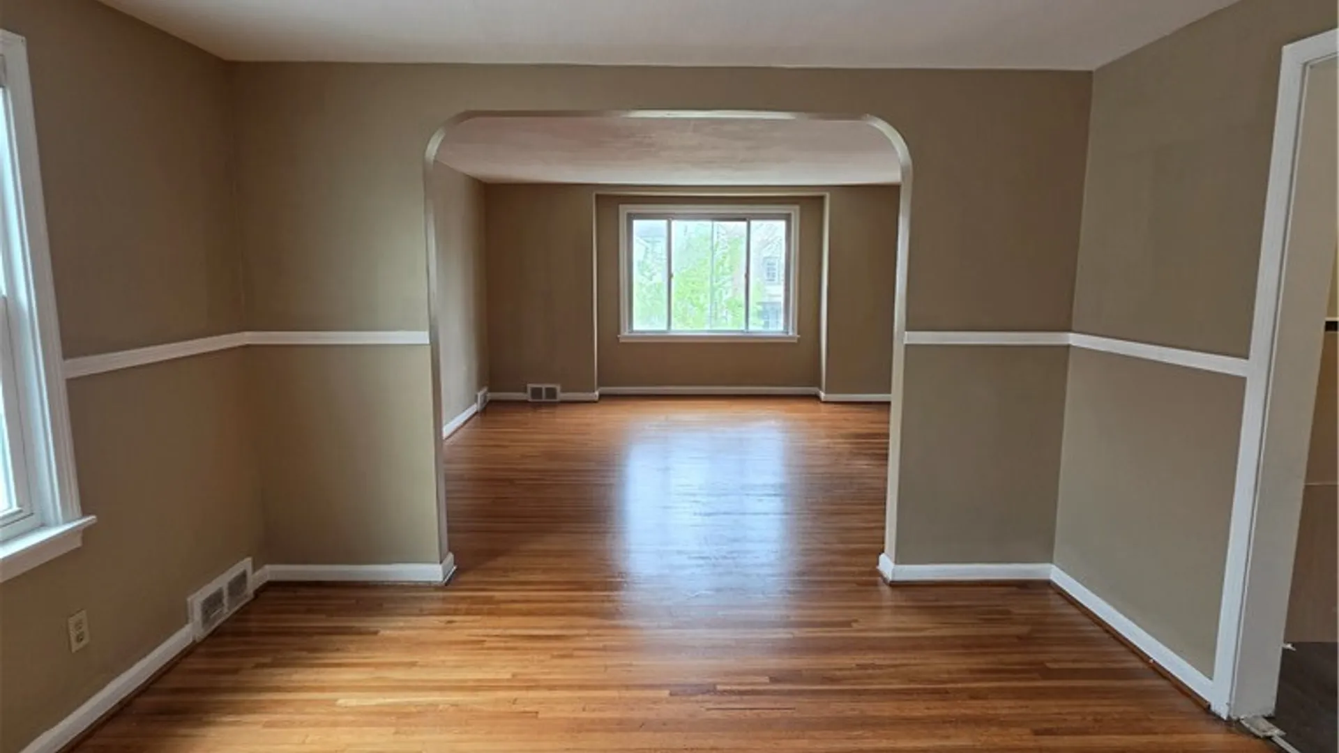 Property at 351 Stillwell Avenue, Tonawanda, NY 14217 2