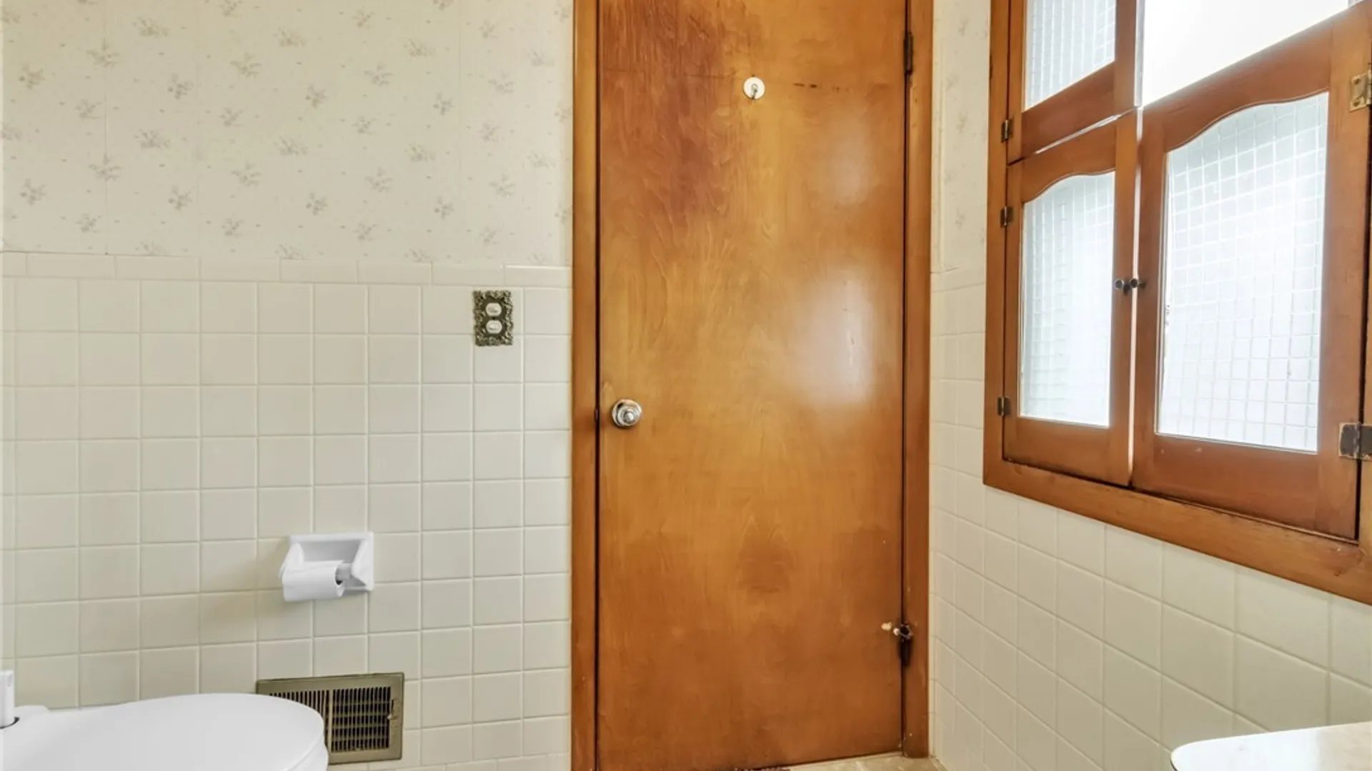 Property at 66 Dreyer Avenue, Tonawanda, NY 14150 25