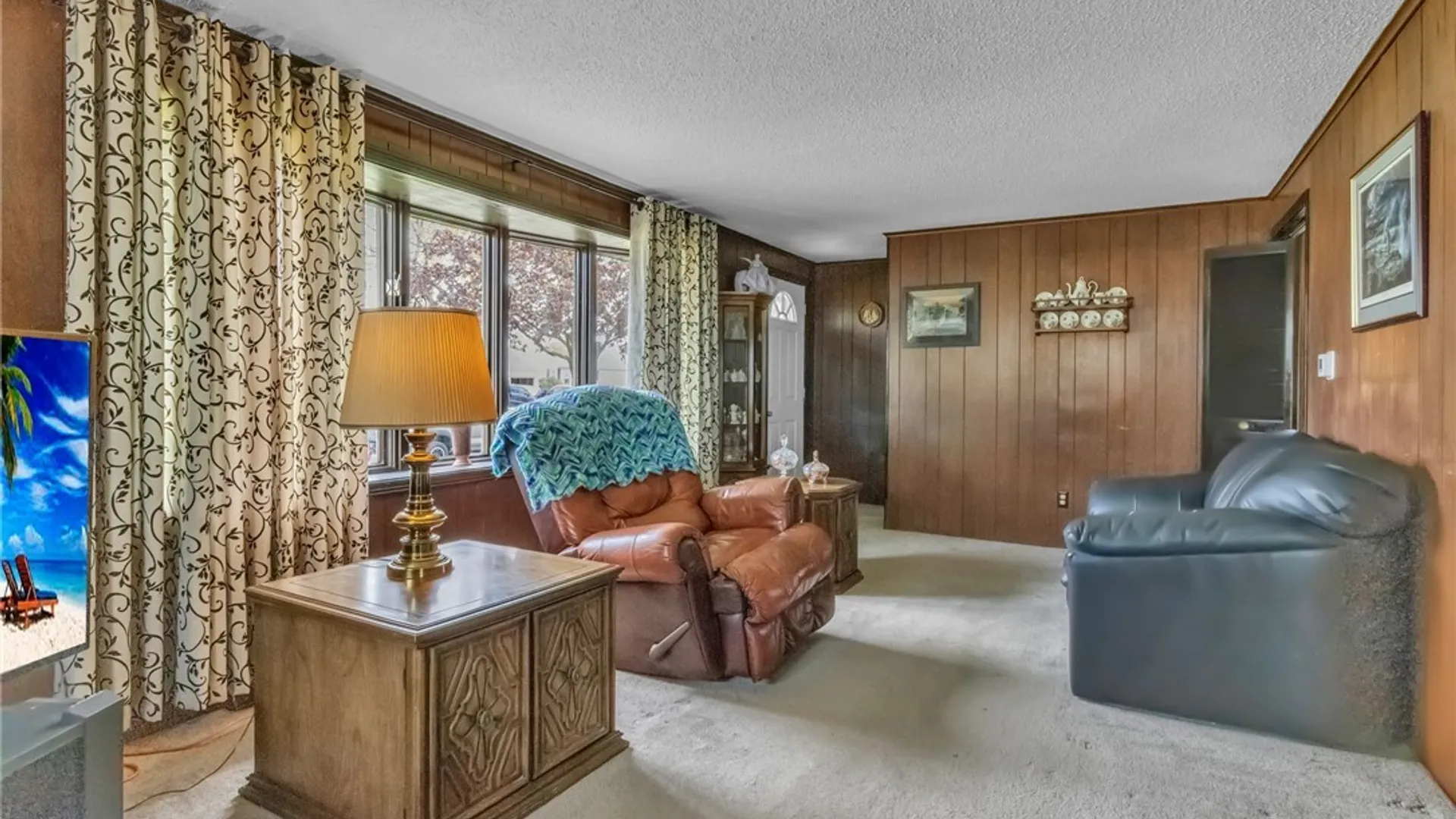 Property at 66 Dreyer Avenue, Tonawanda, NY 14150 4