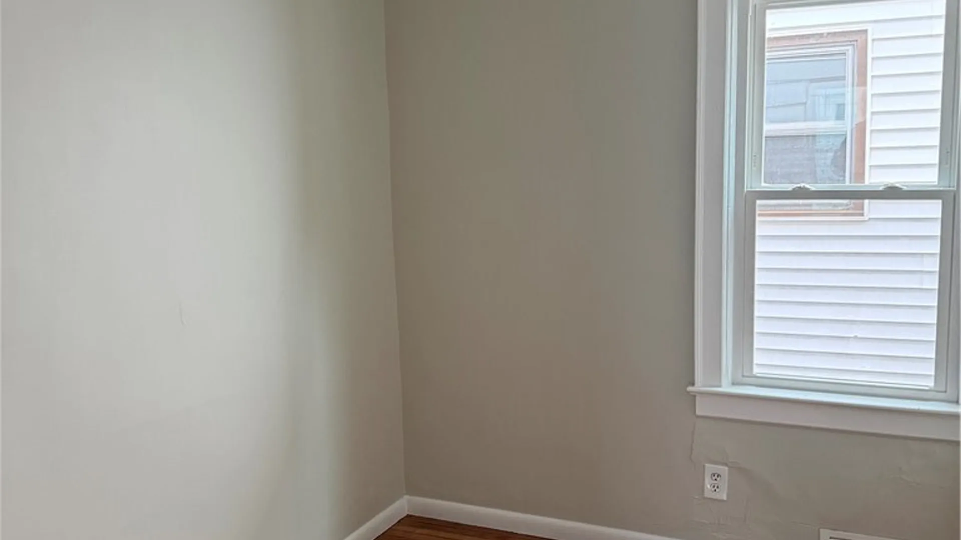Property at 55 Gladstone Street, Buffalo, NY 14207 15