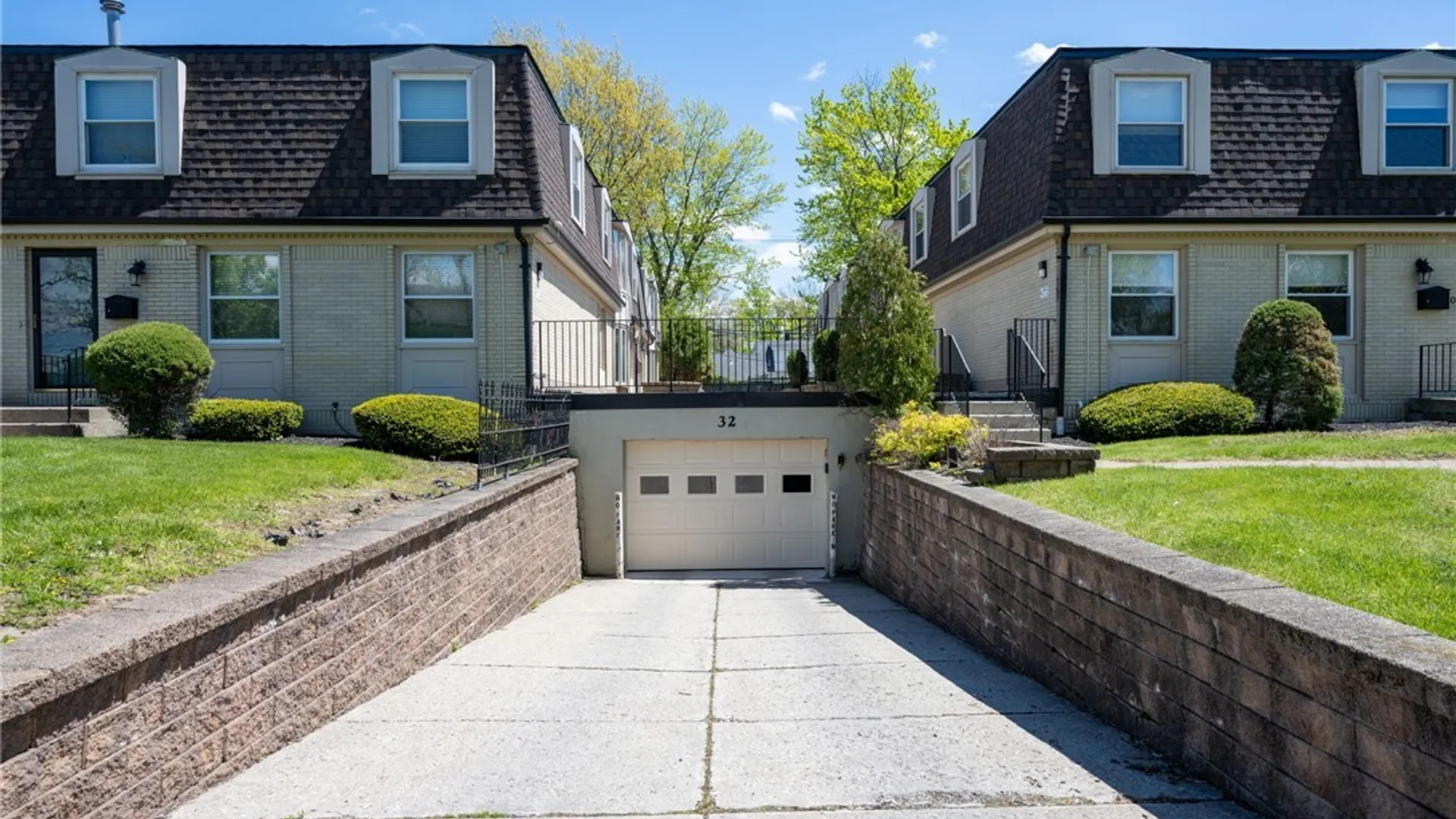 Property at 32 Bernhardt Drive, Amherst, NY 14226 5