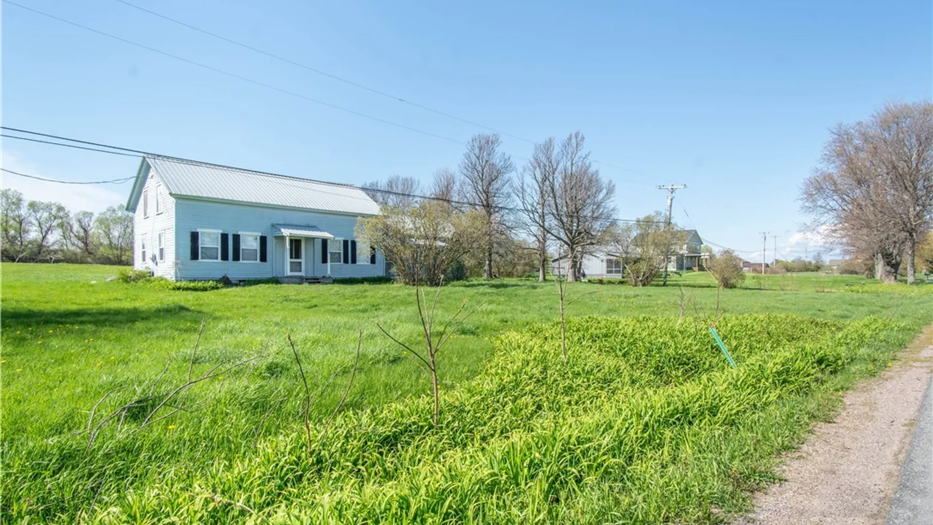 Property at 19532 Shore Road, Lyme, NY 13693 4