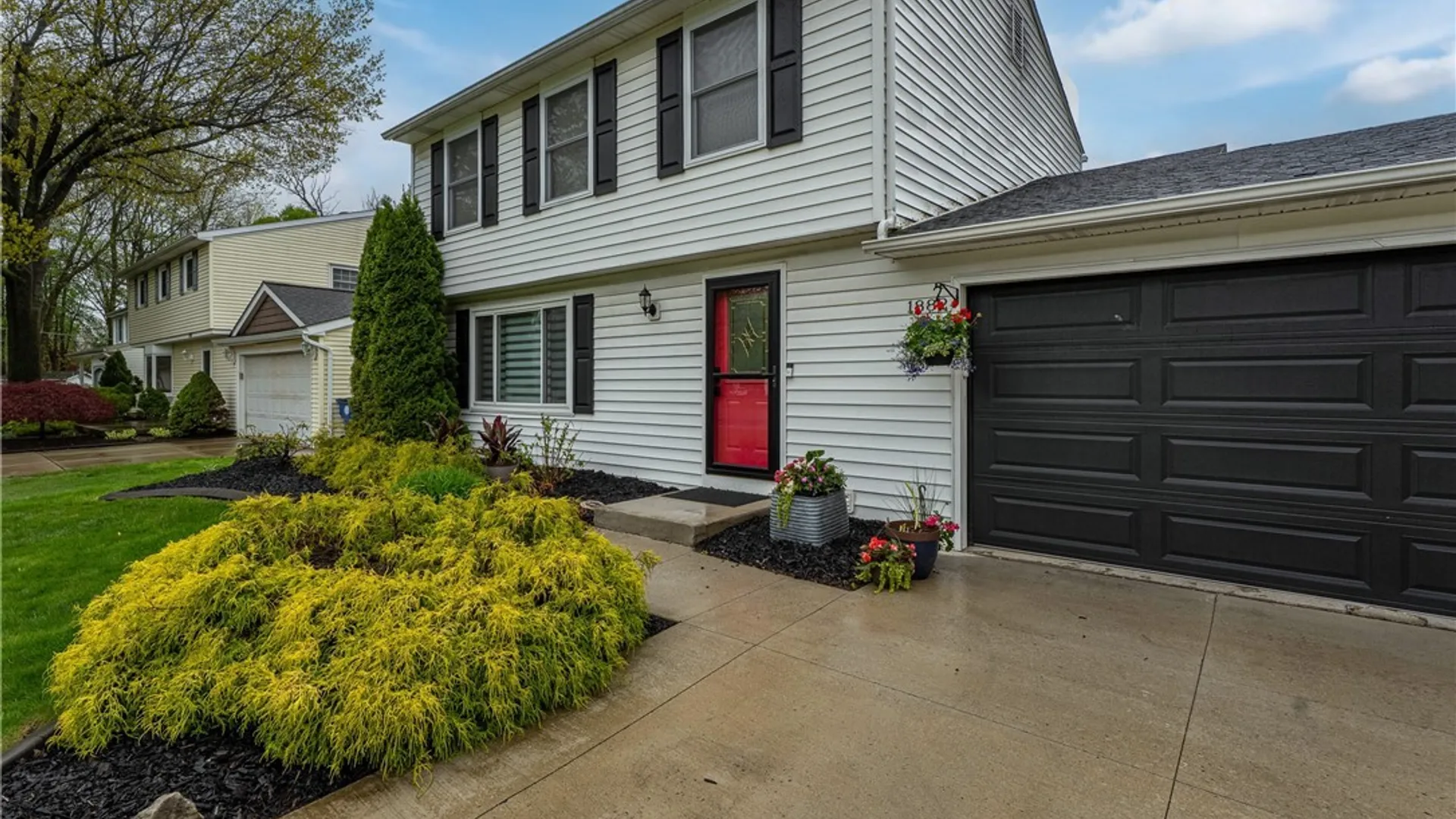 Property at 1882 Hopkins Road, Amherst, NY 14068 4