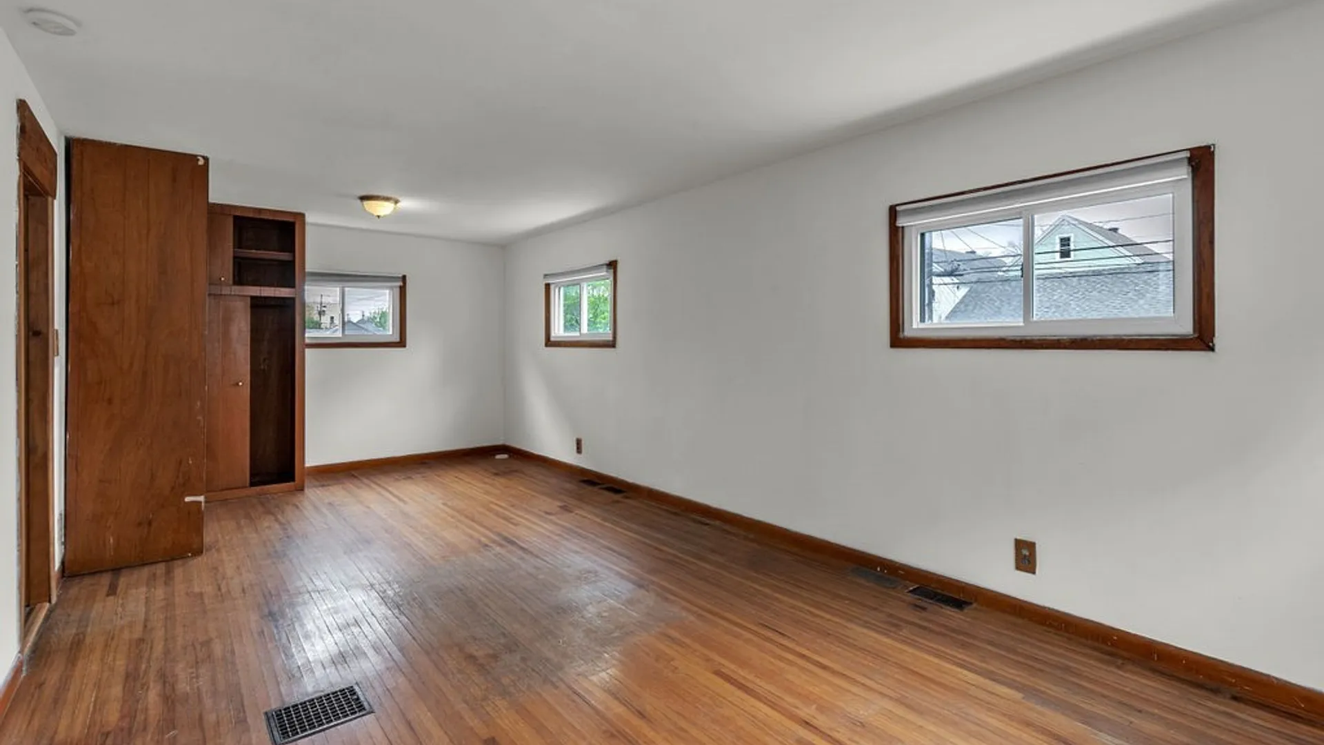 Property at 188 Norwalk Avenue, Buffalo, NY 14216 40