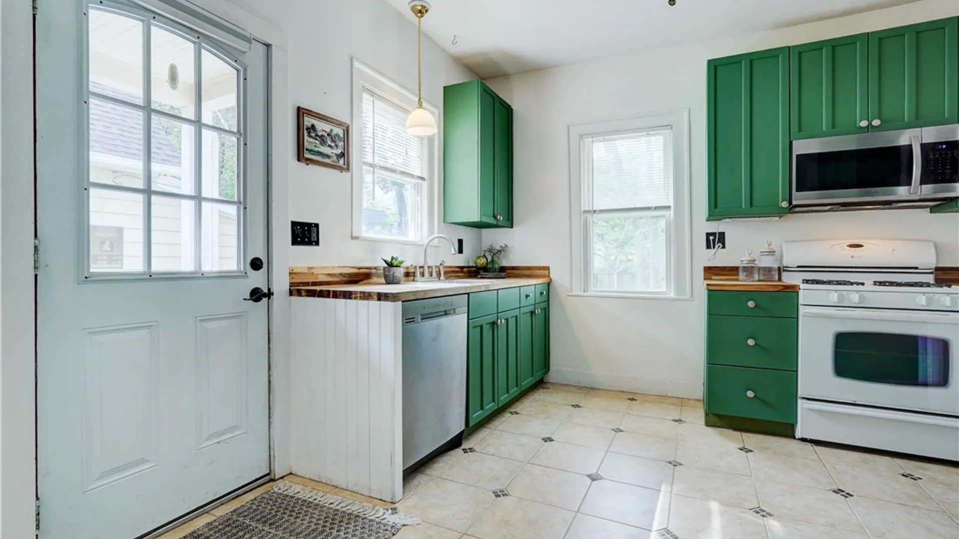 Property at 368 Benton Street, Rochester, NY 14620 7