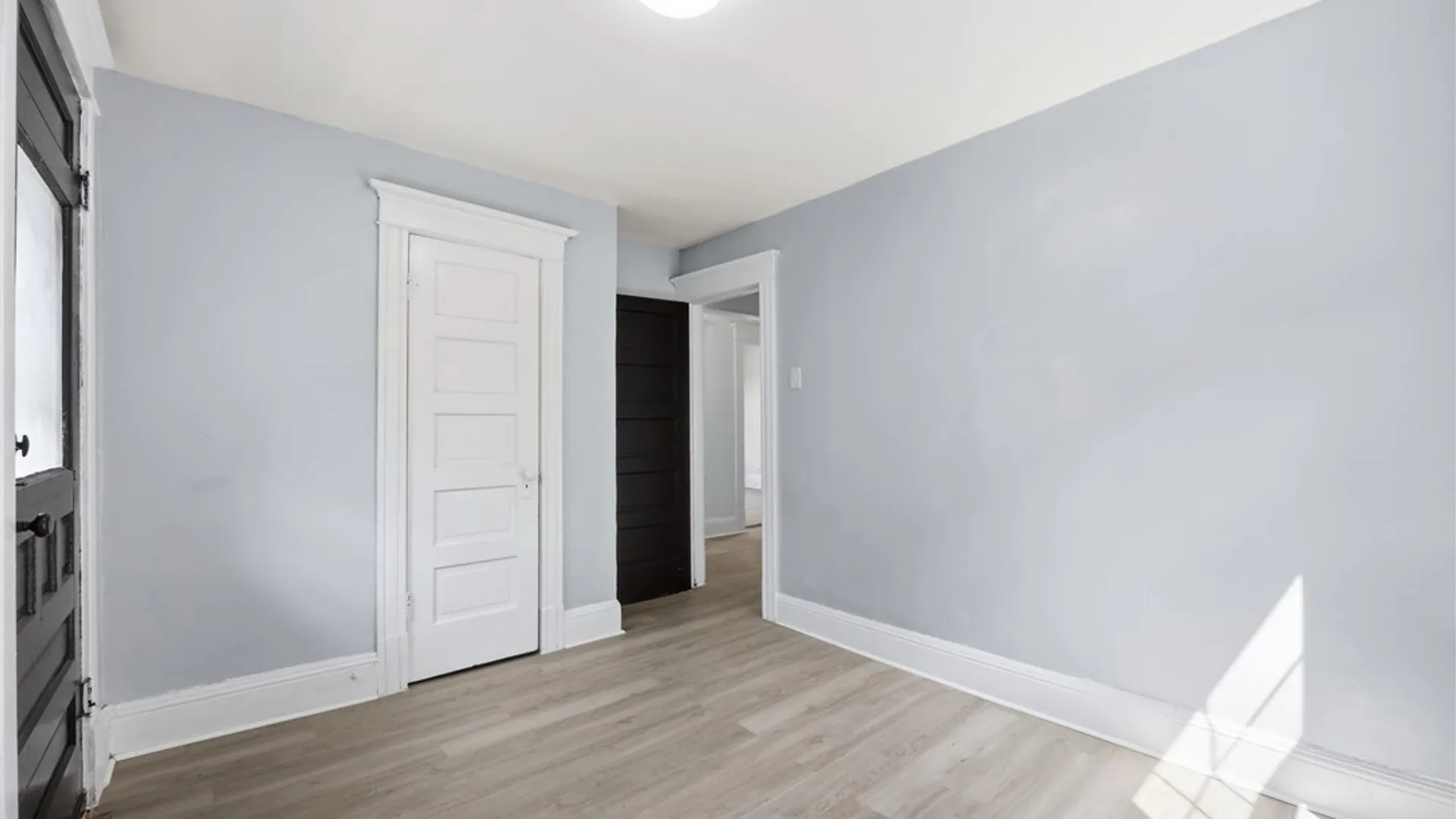 Property at 957 Delavan Avenue, Buffalo, NY 14209 23