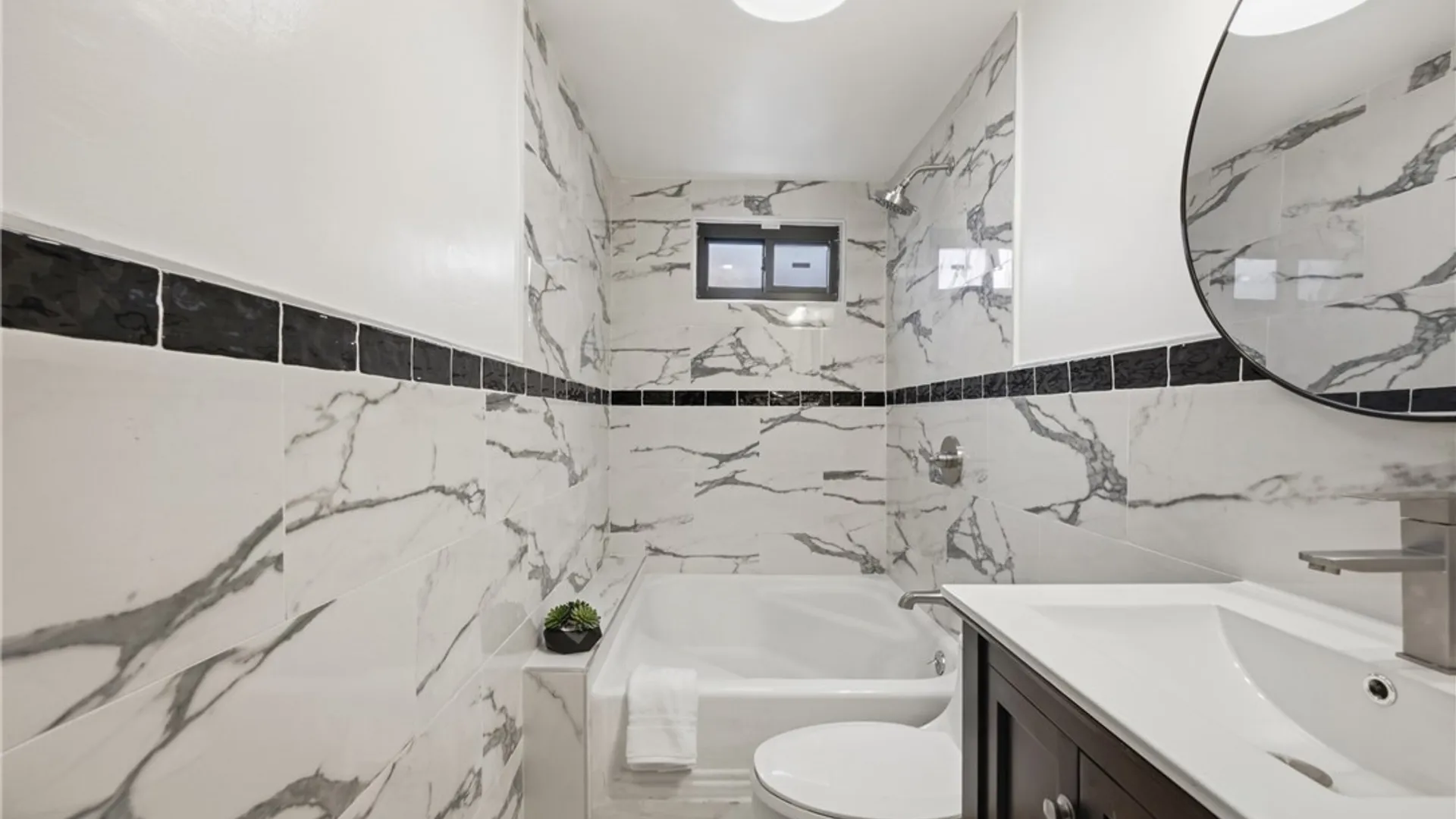 Property at 957 Delavan Avenue, Buffalo, NY 14209 26
