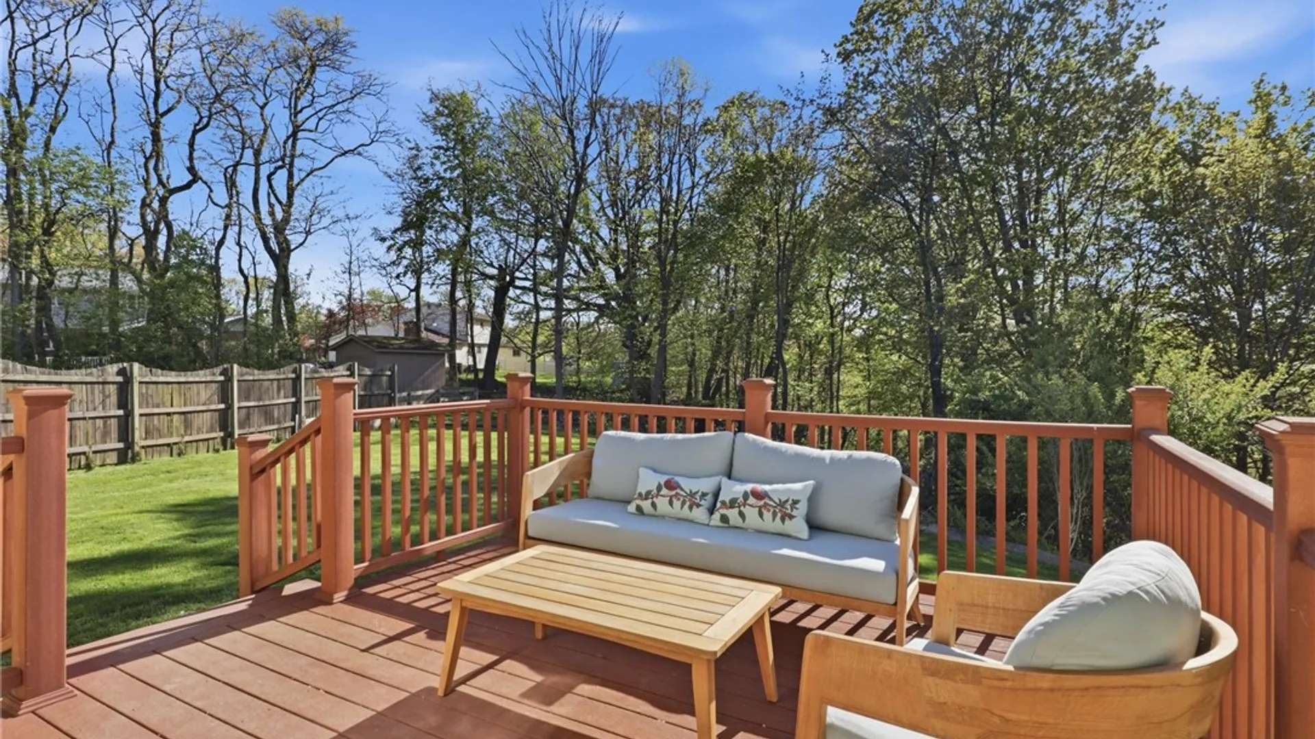 Property at 68 Favara Circle, Irondequoit, NY 14609 28