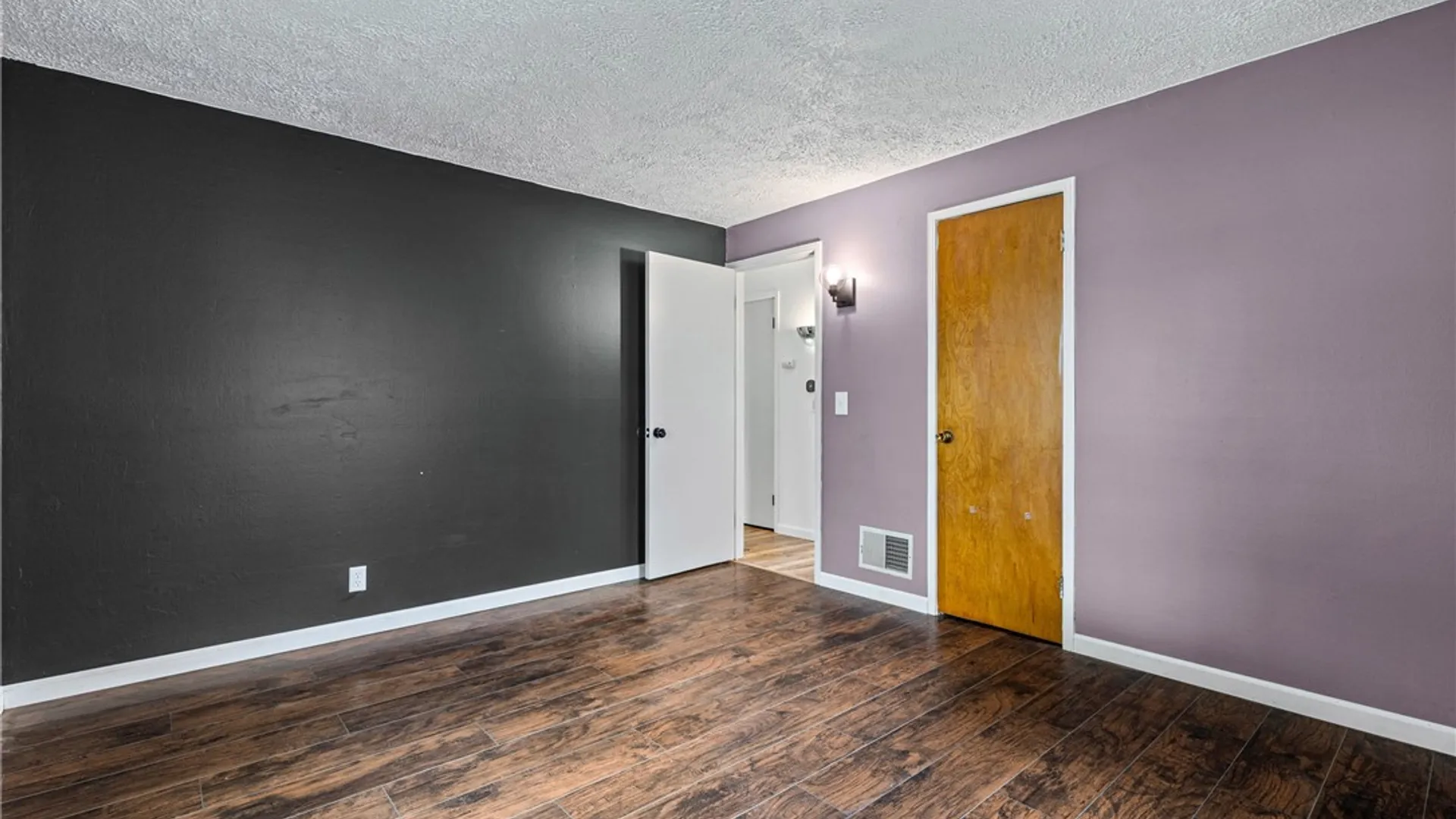 Property at 157 Ashwood Drive, Rochester, NY 14609 17