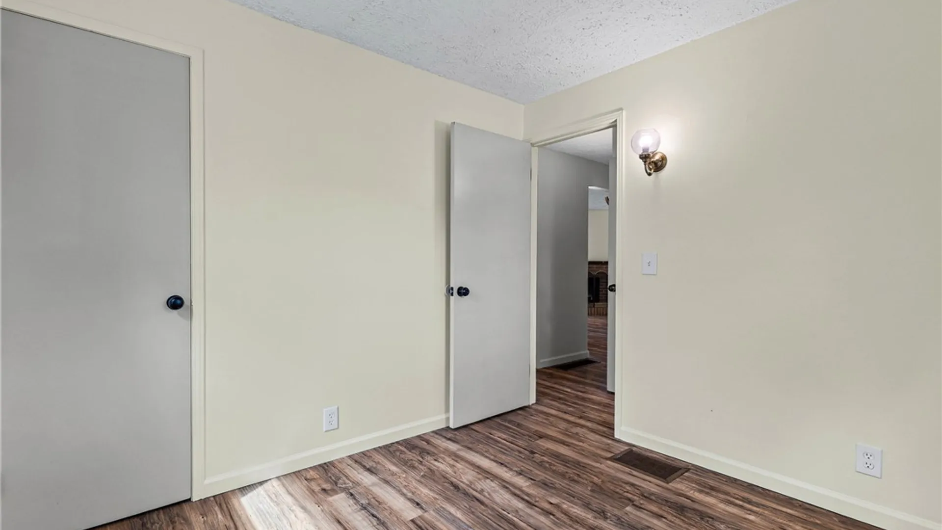 Property at 157 Ashwood Drive, Rochester, NY 14609 21