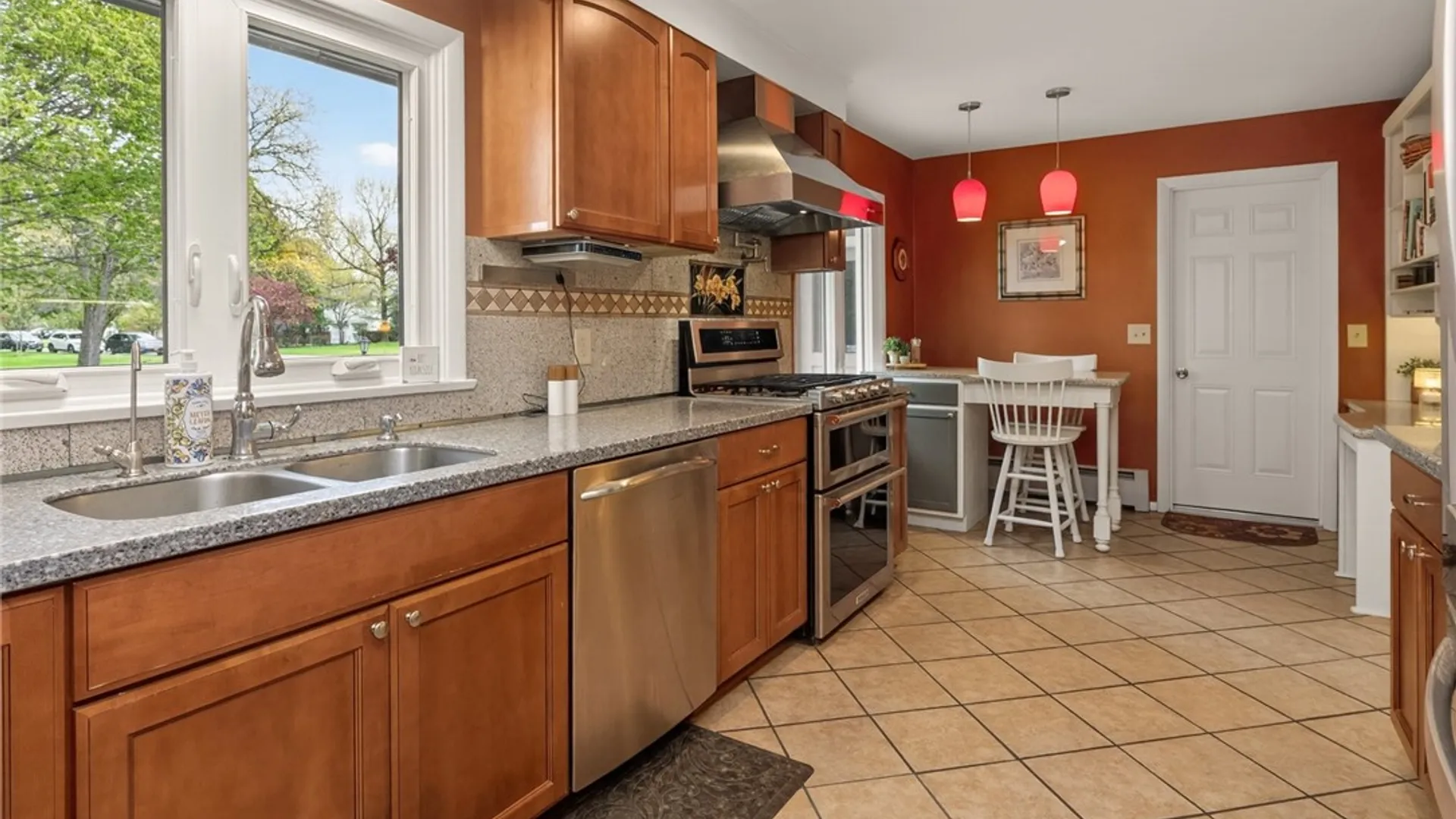 Property at 555 Bonnie Brae Avenue, Brighton, NY 14618 12