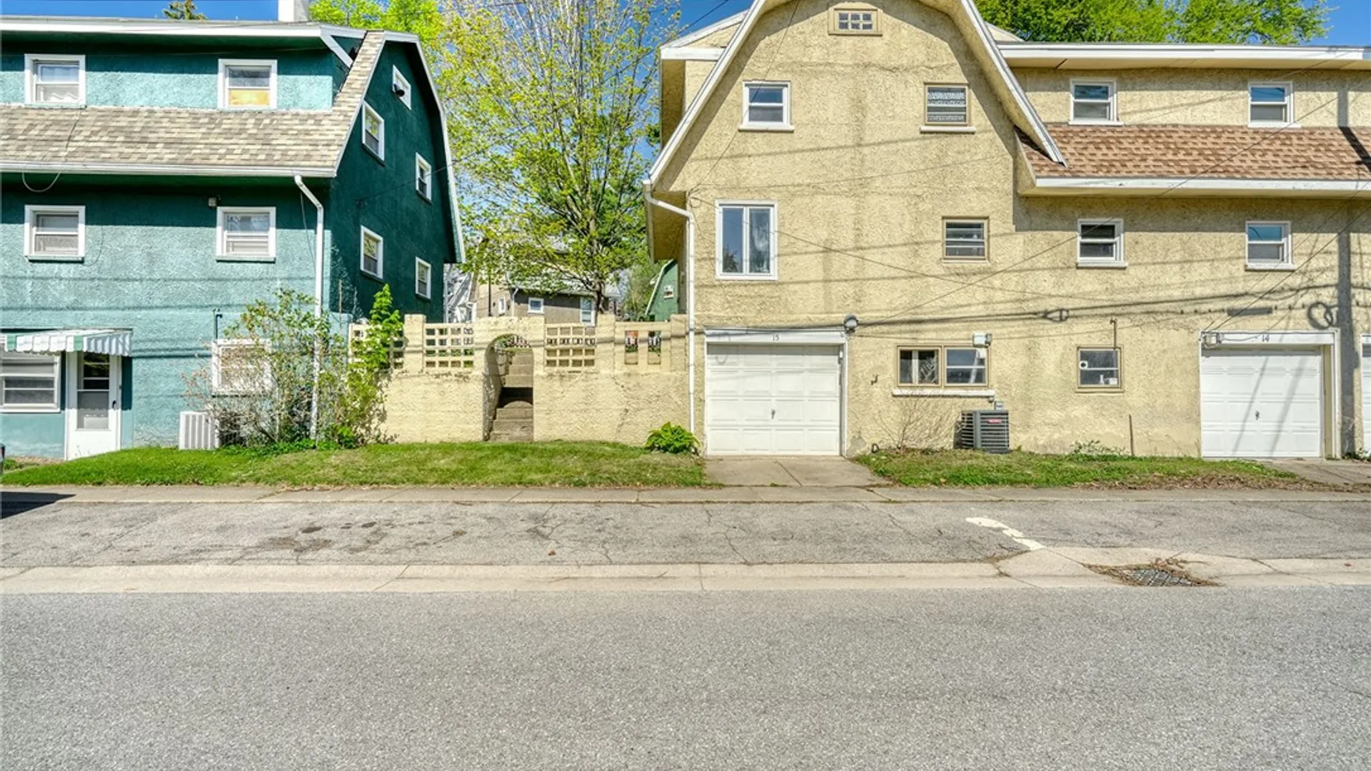 Property at 15 Woodneath Cres, East Rochester, NY 14445 27