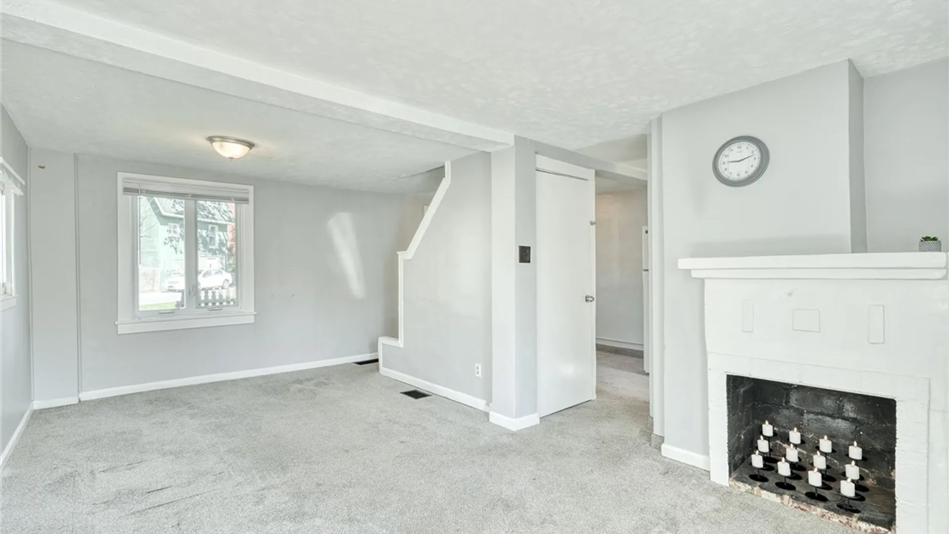 Property at 15 Woodneath Cres, East Rochester, NY 14445 8