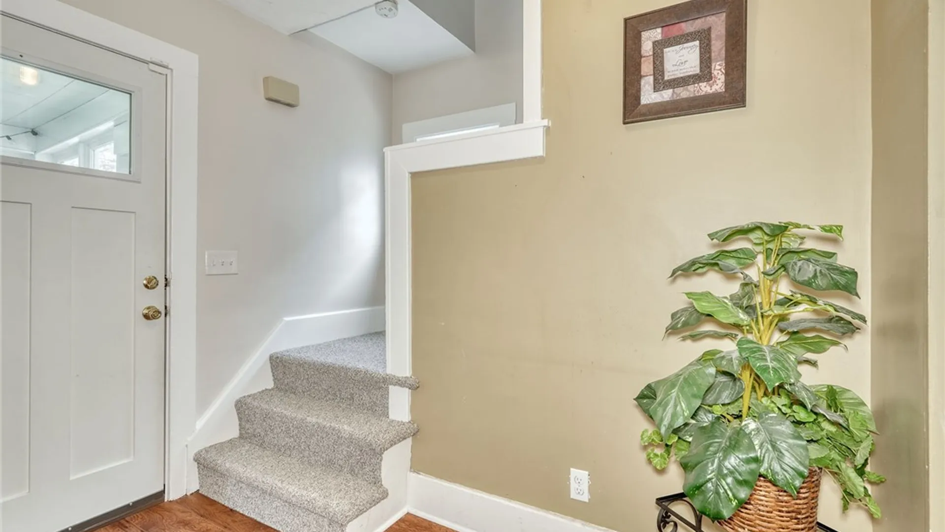 Property at 38 Mapledale Street, Rochester, NY 14609 17