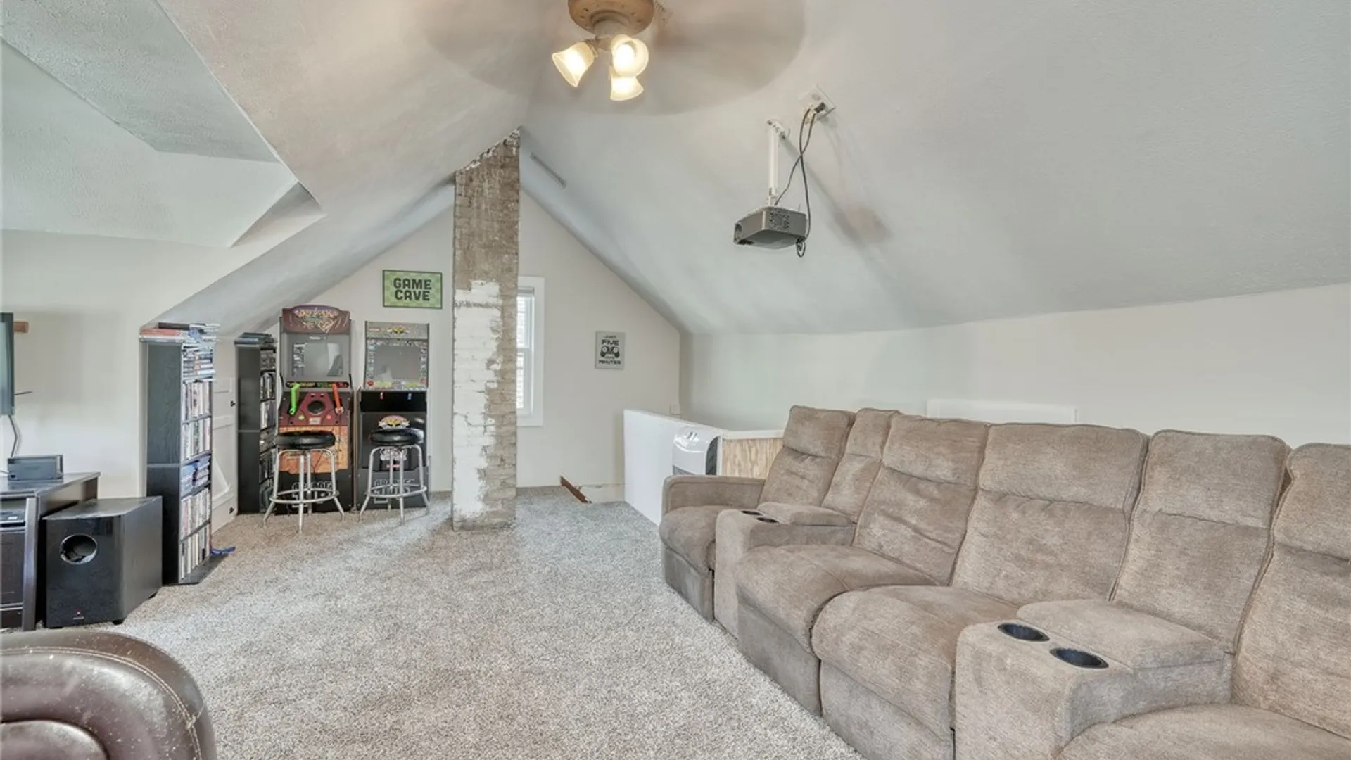 Property at 38 Mapledale Street, Rochester, NY 14609 38