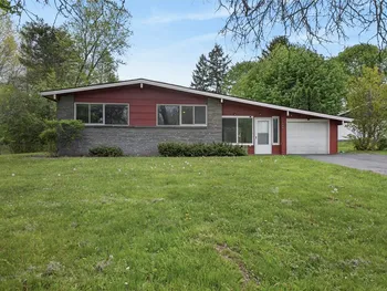 648 Pinnacle Road, Henrietta, NY 14534