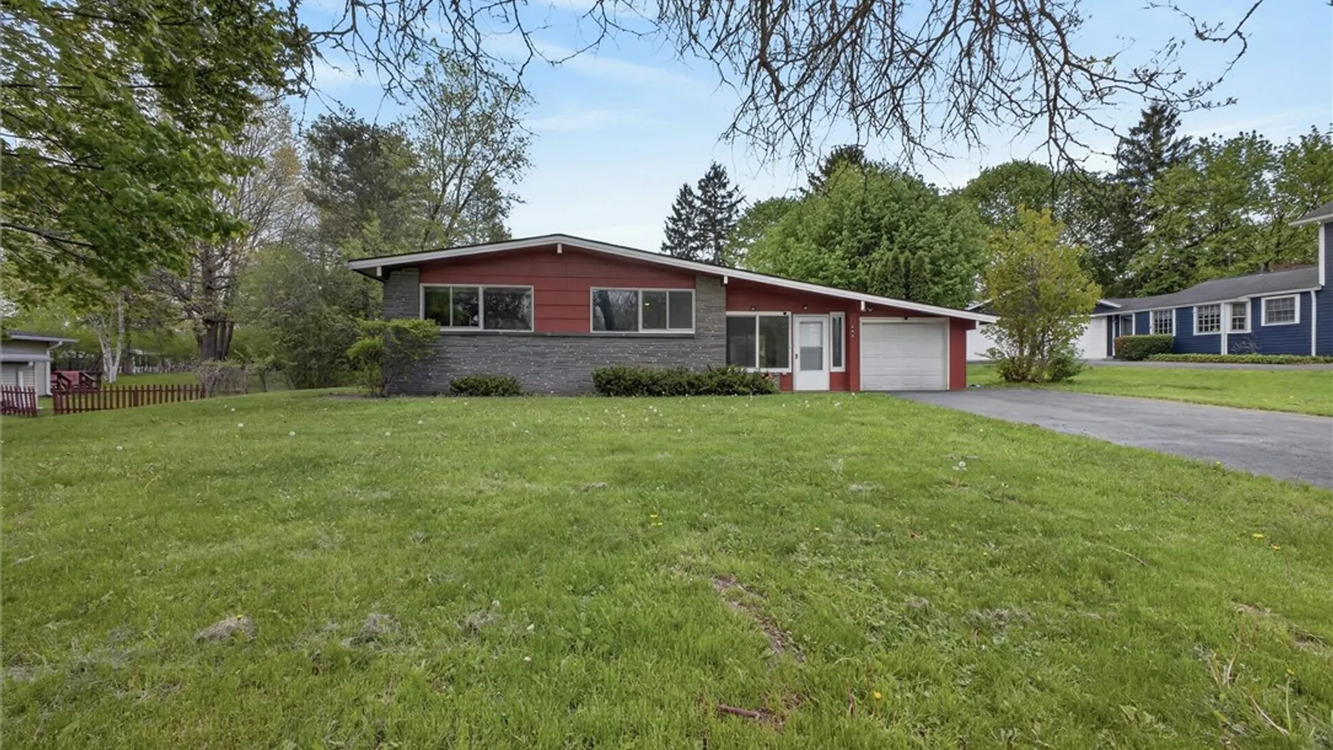 Property at 648 Pinnacle Road, Henrietta, NY 14534 3