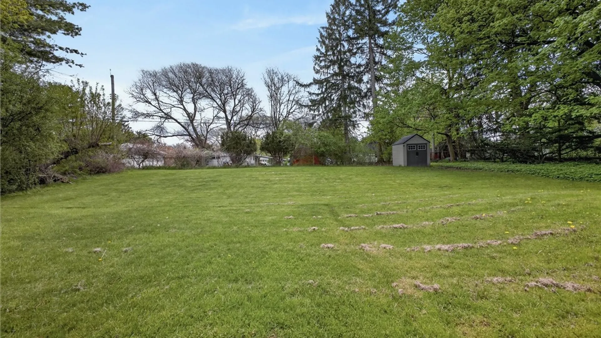 Property at 648 Pinnacle Road, Henrietta, NY 14534 35