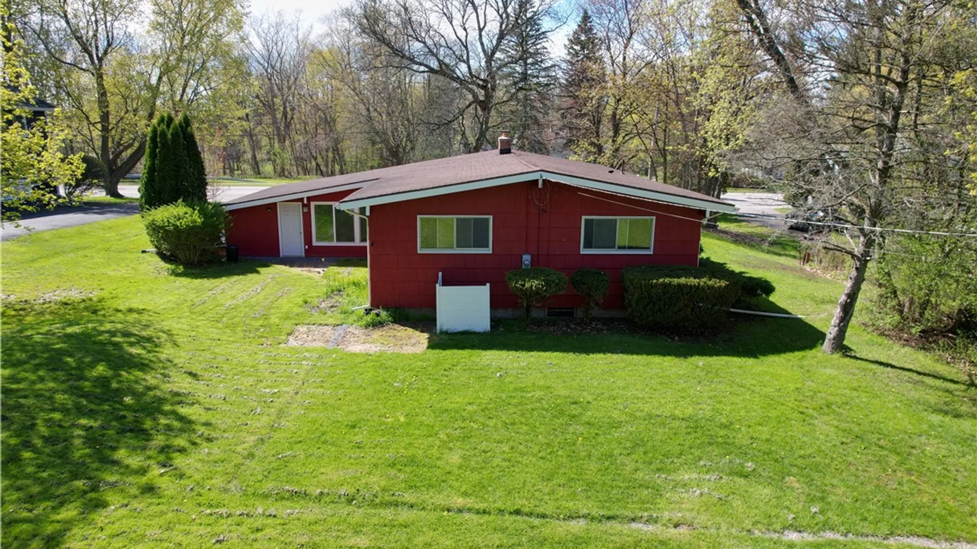 Property at 648 Pinnacle Road, Henrietta, NY 14534 40