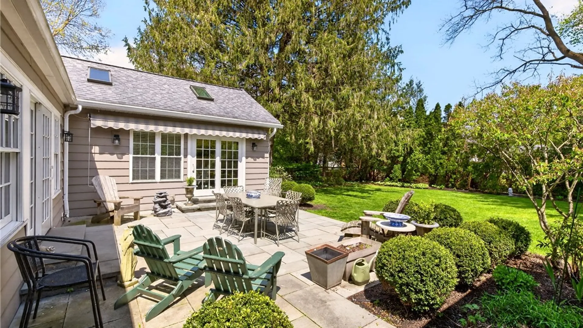 Property at 220 Overbrook Road, Pittsford, NY 14618 42