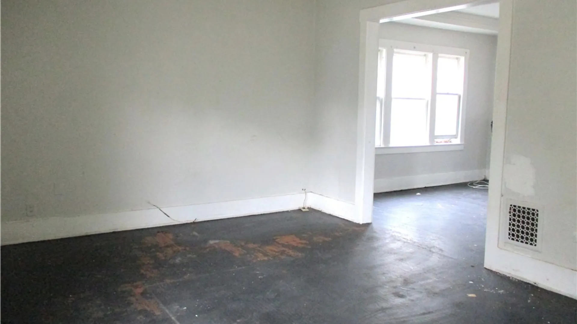 Property at 274 Avenue D, Rochester, NY 14621 6