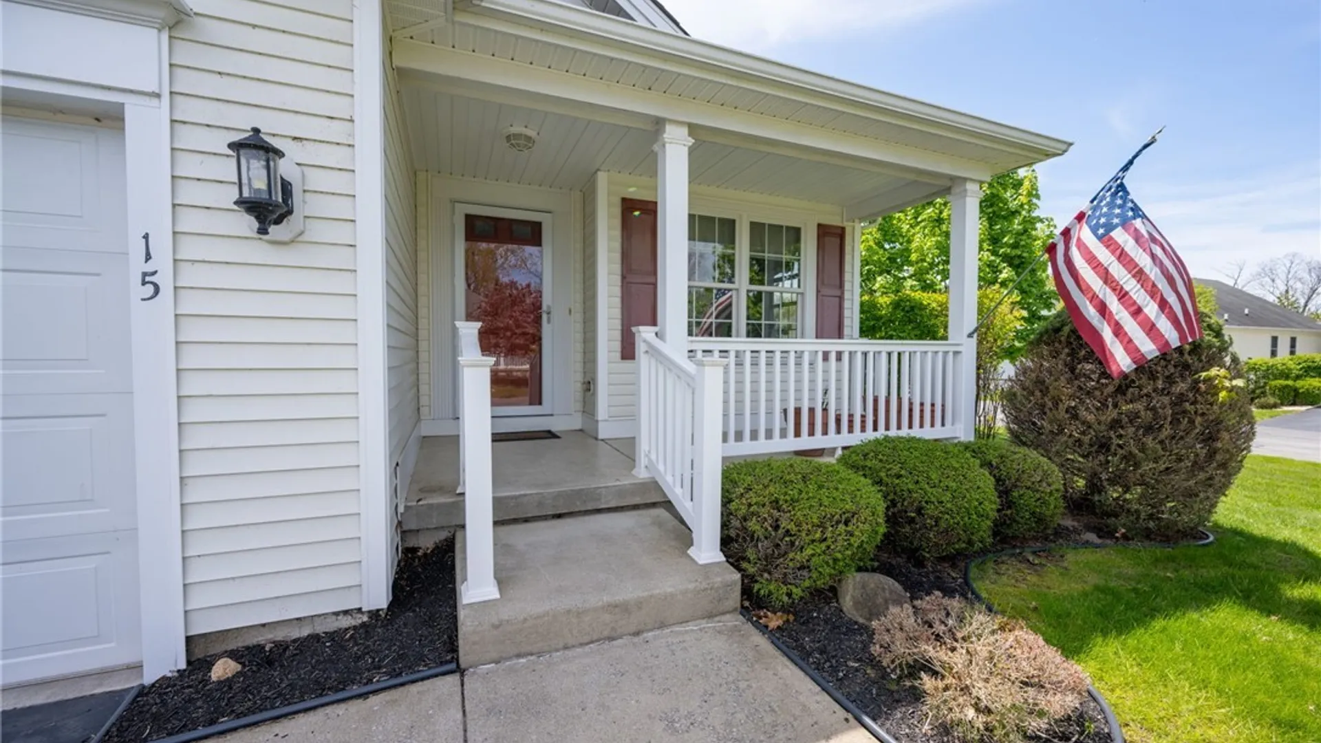 Property at 15 Glenfield Drive, West Seneca, NY 14224 3